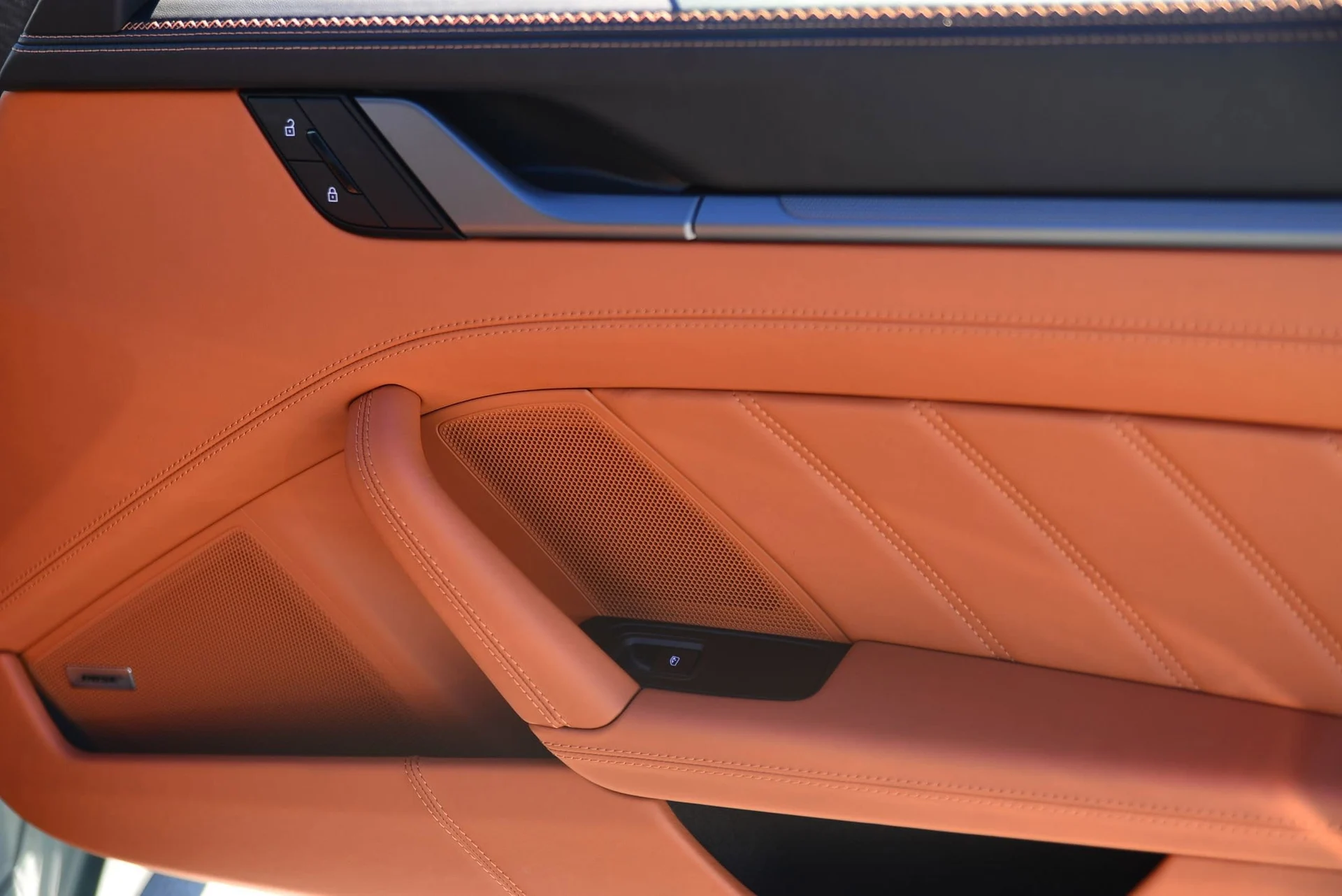 mph023_3198250267_2b83b09f84245482119971c0139926c2x_69259156d6