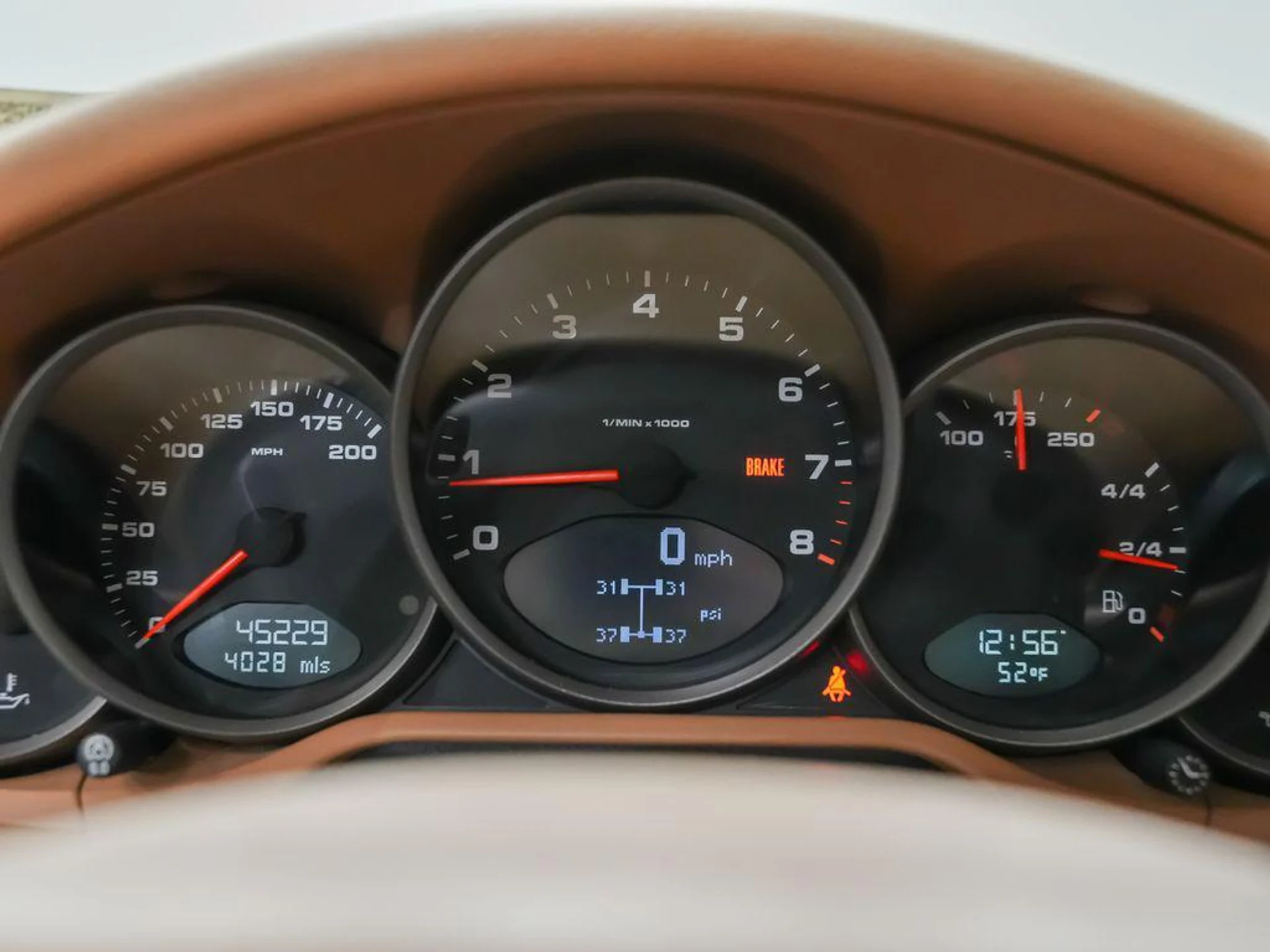 mph023_3206323449_8_m_FLKT_8_NFQ_Jt1_Zeg_W3p_L_dx_Ls_E_7cf43aa1ea