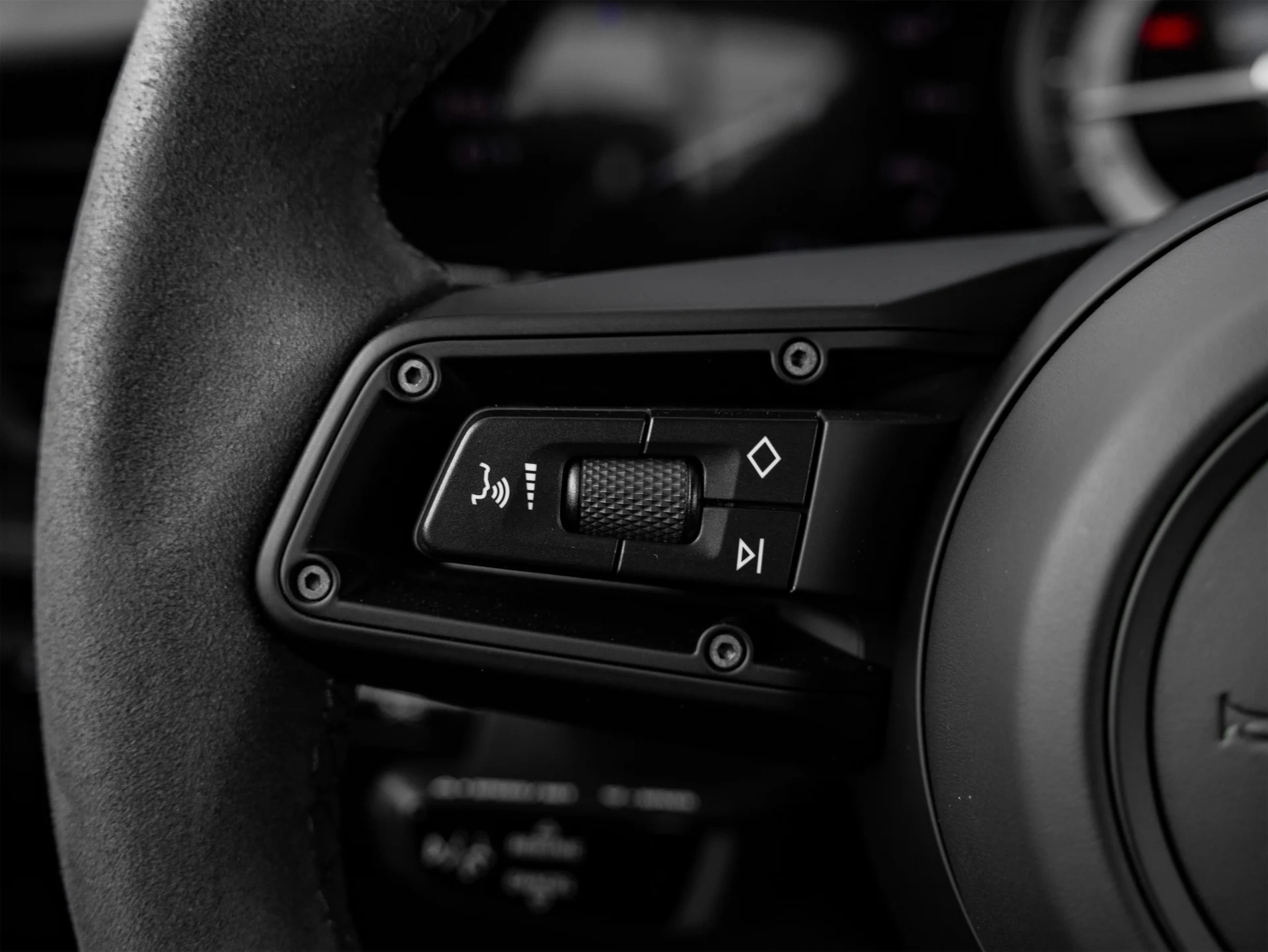 mph023_3214187846_bcf89dc5f41dee8e8b6b8f70411e9c52_675efb5f5f