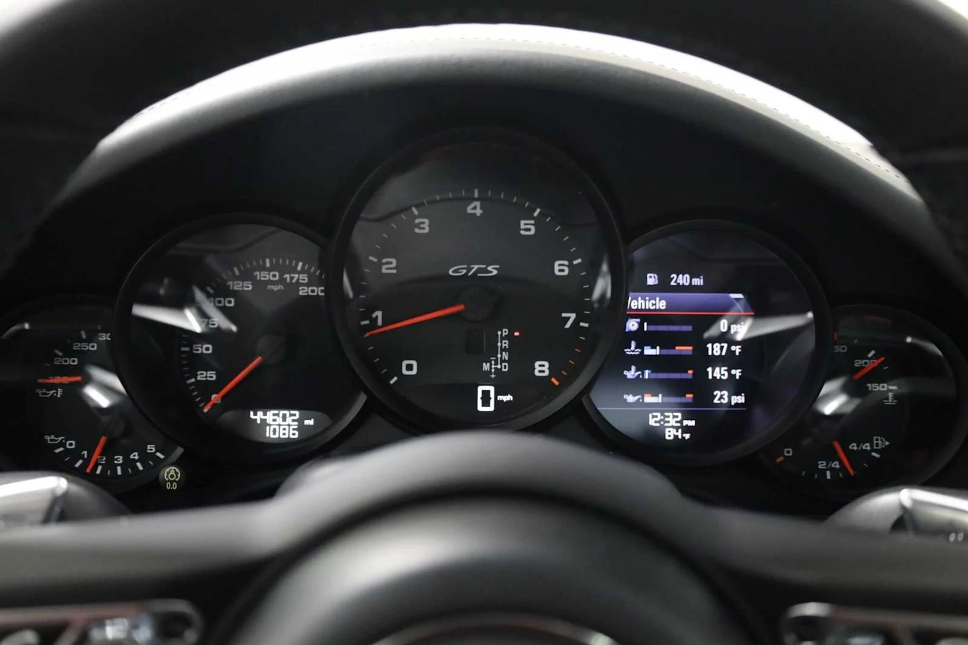 mph023_32142284_f1868d9e1ff05e30c85caaf2e5560354_5a0e484ea2