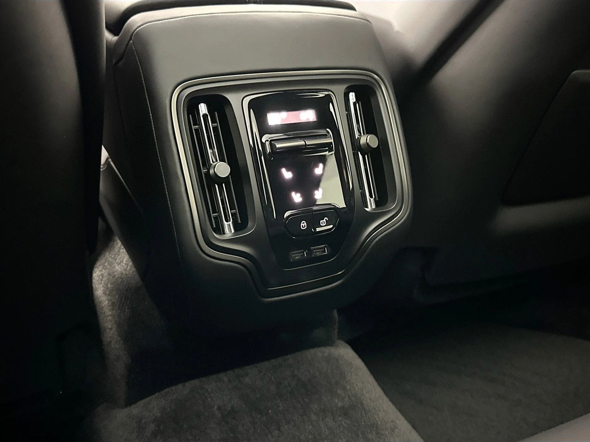 mph023_3218032222_24_a4c131e068