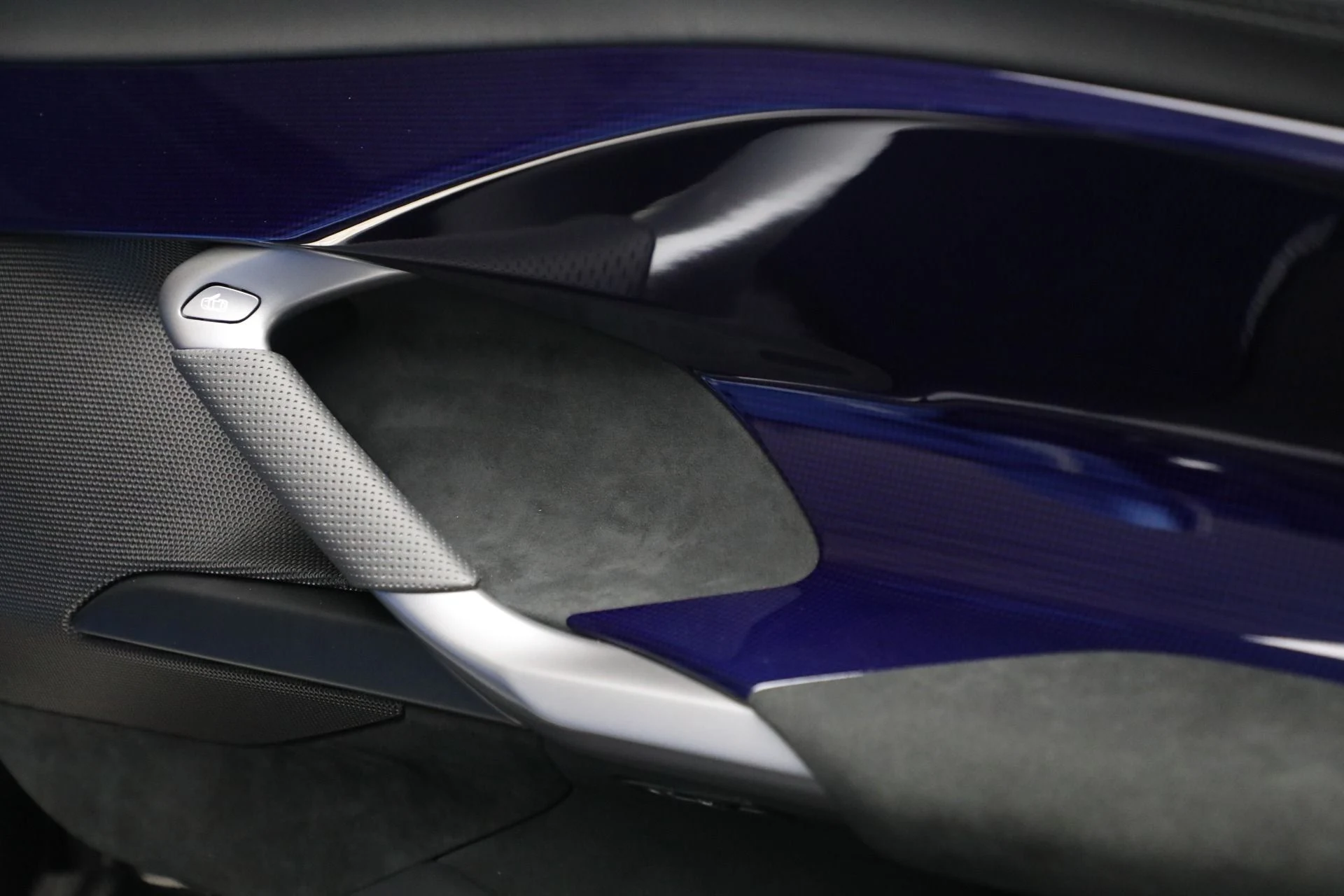 mph023_3221690603_Used_2024_Ferrari_296_GTS_1769801345_8d80c36ae8