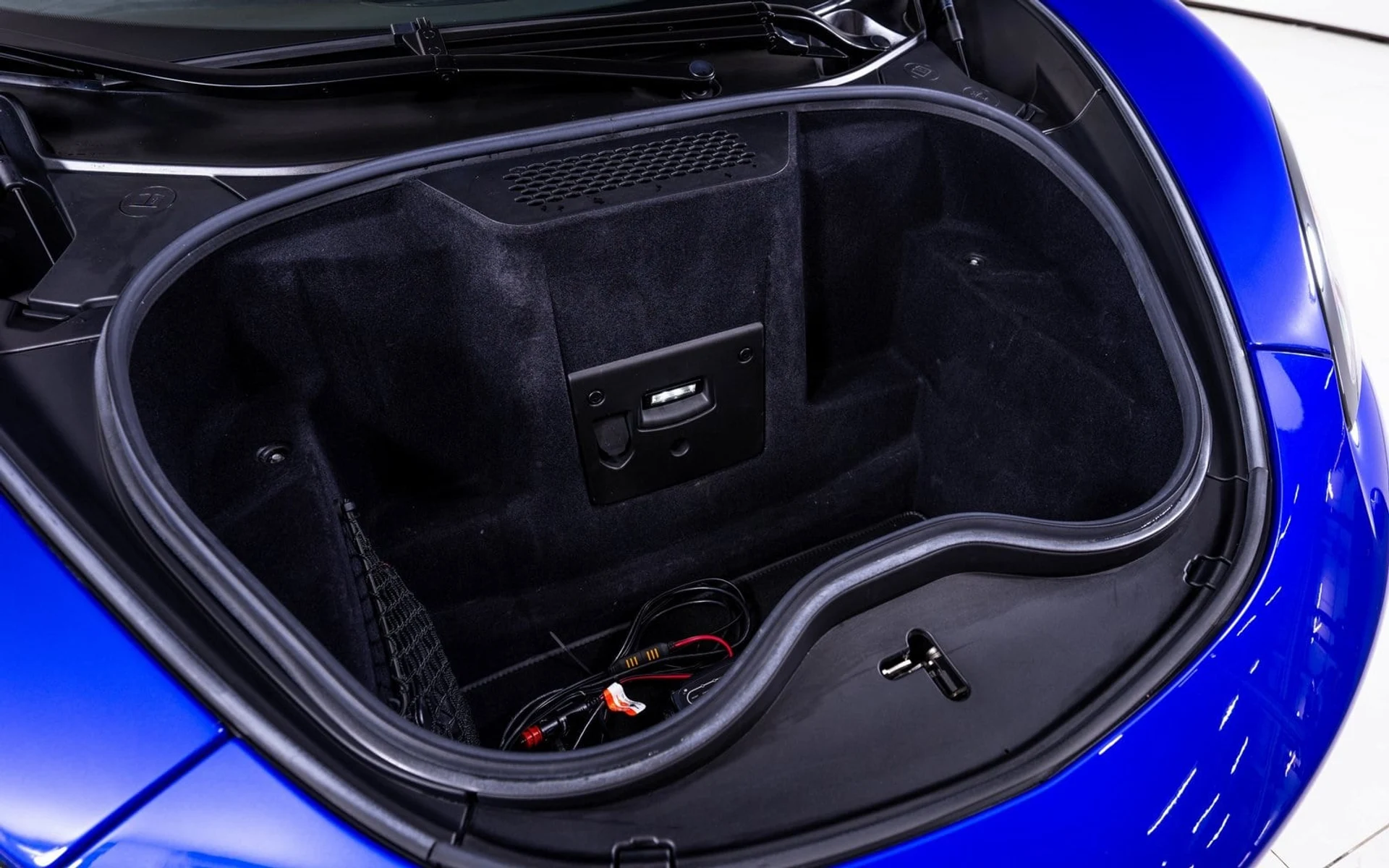 mph023_3223322262_27a39699afe678757bfca3b06db39106x_0b89164a77