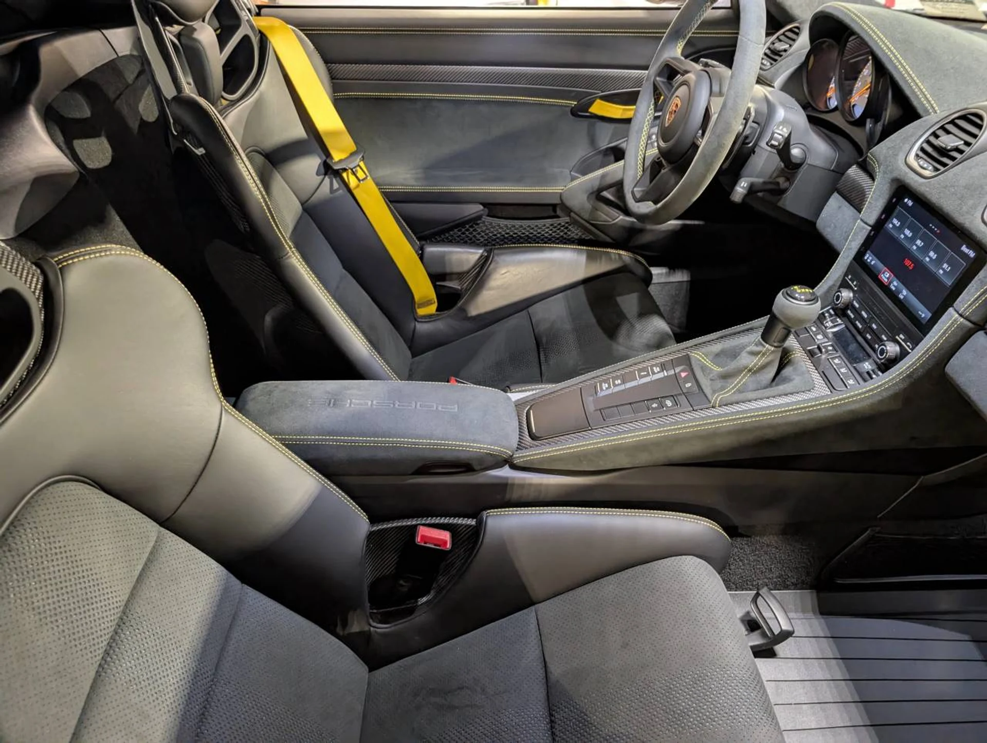 mph023_3224766693_469359937d92e79aca3144f9aff0317ex_fccc573010