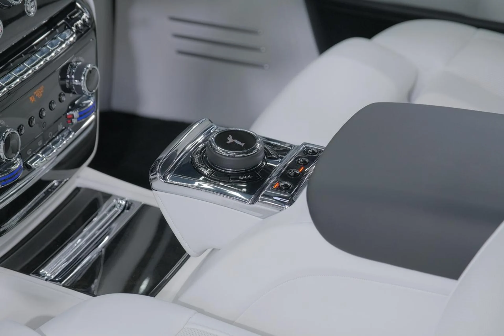 mph023_3226688292_7896f3d04cce61cf1798bb6721b9f1d7_bd77a79d99