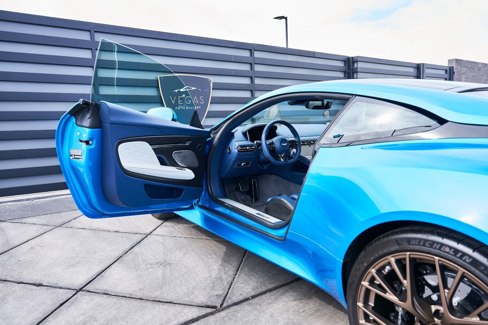 mph023_3227014500_Used_2024_Aston_Martin_DB_12_1772677912_bf65f6e6f7