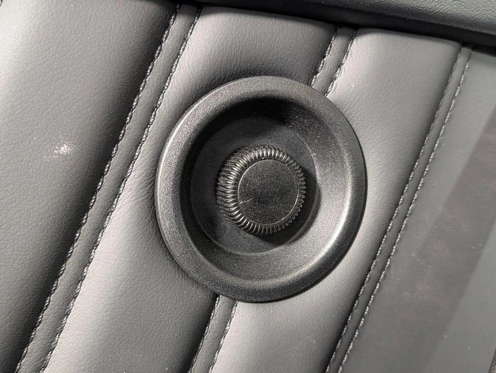 mph023_3227052419_UII_MW_A_Qwk_Ita_LSGO_7_D8k_R_Xx_Dc_6b0d1adbda