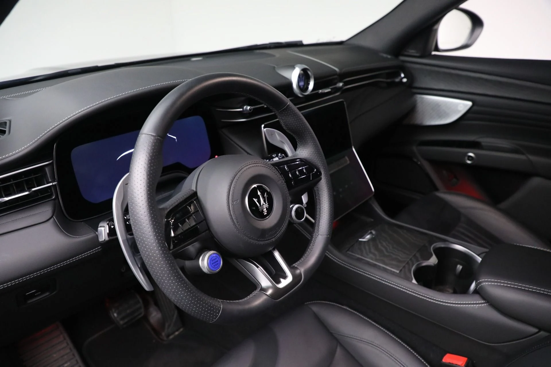 mph023_322714642_New_2025_Maserati_Grecale_Modena_f05b9d3a0d
