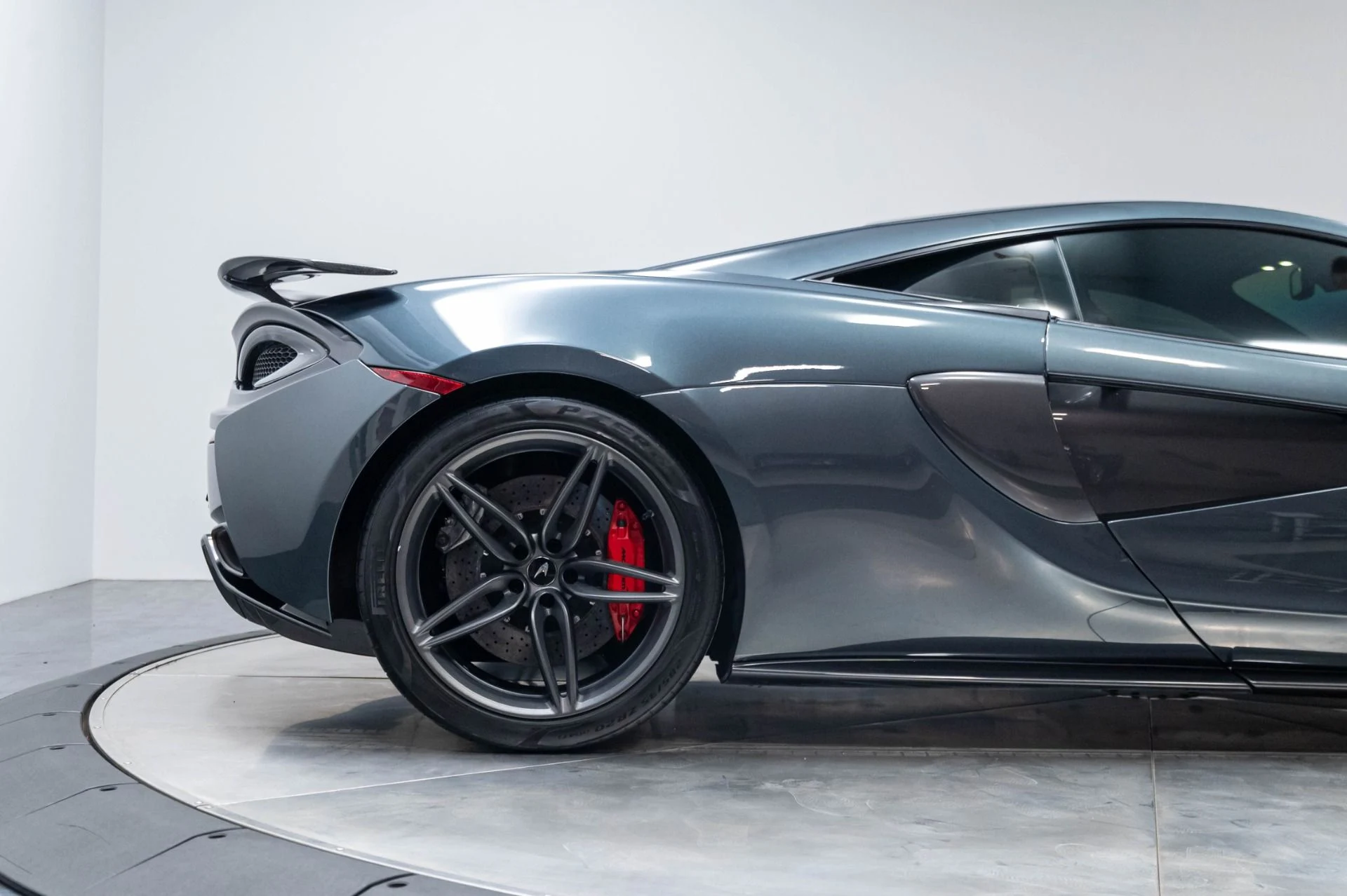 mph023_322964394_Used_2019_Mc_Laren_570_S_1783628285_203b791dbd