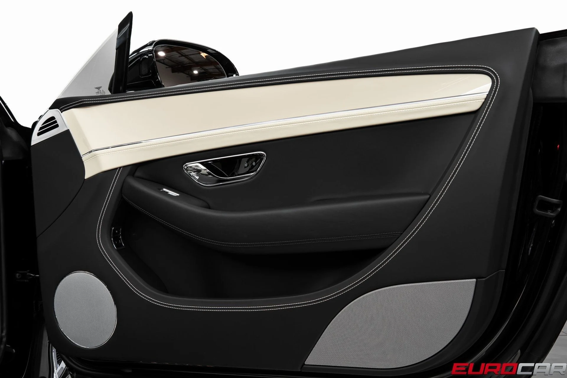 mph023_323229009_image_24_12d17bea0d