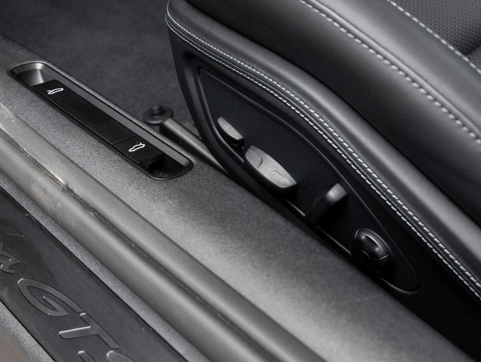 mph023_3239363661_24_4eb14a7007