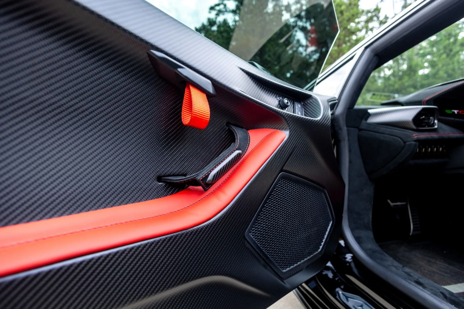 mph023_3240381581_Used_2021_Lamborghini_Huracan_STO_1781723231_f361f46494