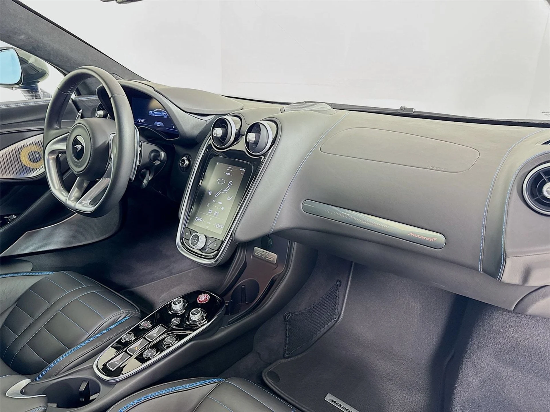 mph023_3251173781_426e4d2143e1c2186976fd65c903fbd5x_4f2a9b557f