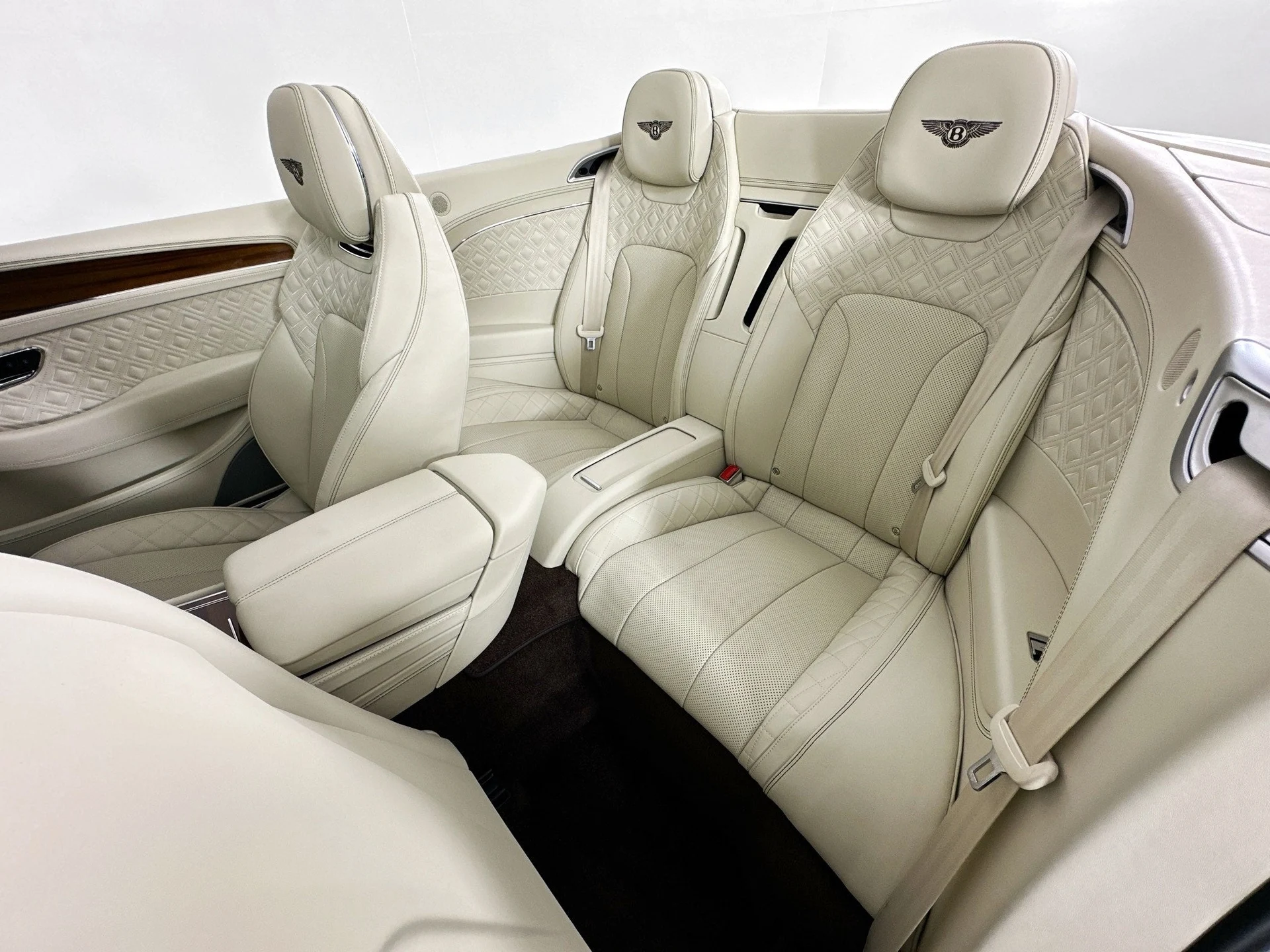 mph023_3258005733_24_5229300d74