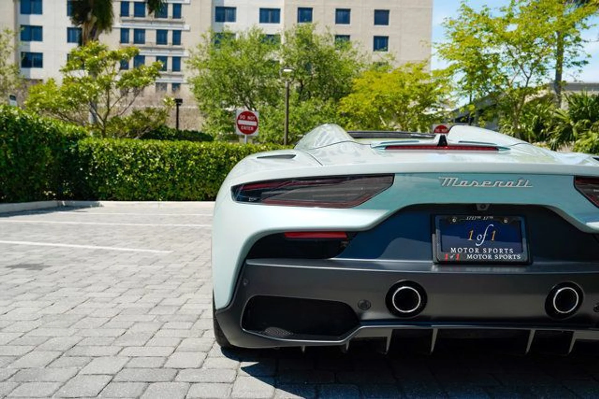 mph023_3260850899_22997717_24_640_3bea6dbcc3