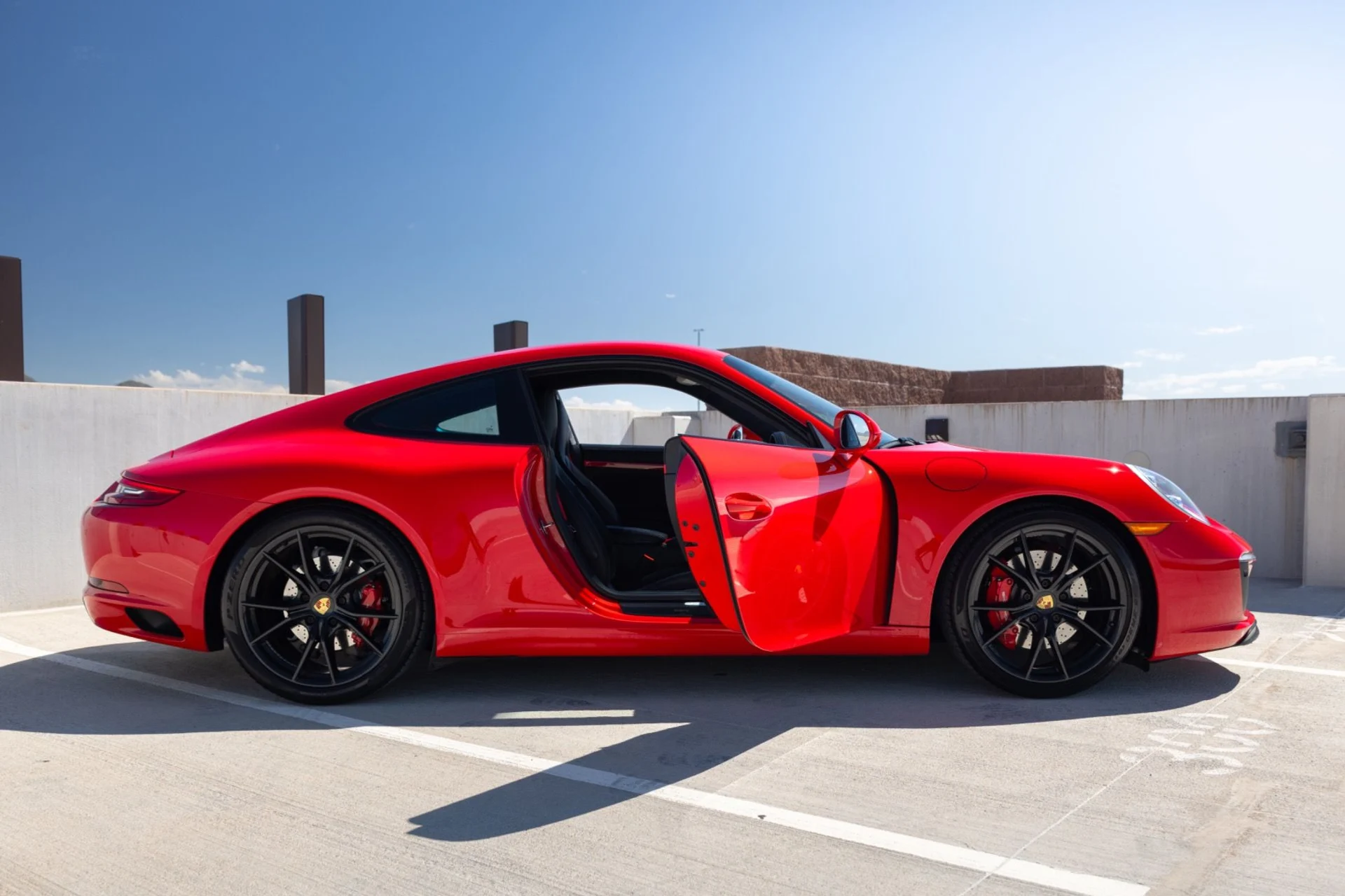 mph023_3261514799_Used_2018_Porsche_911_Carrera_S_1791834595_c046b69f51