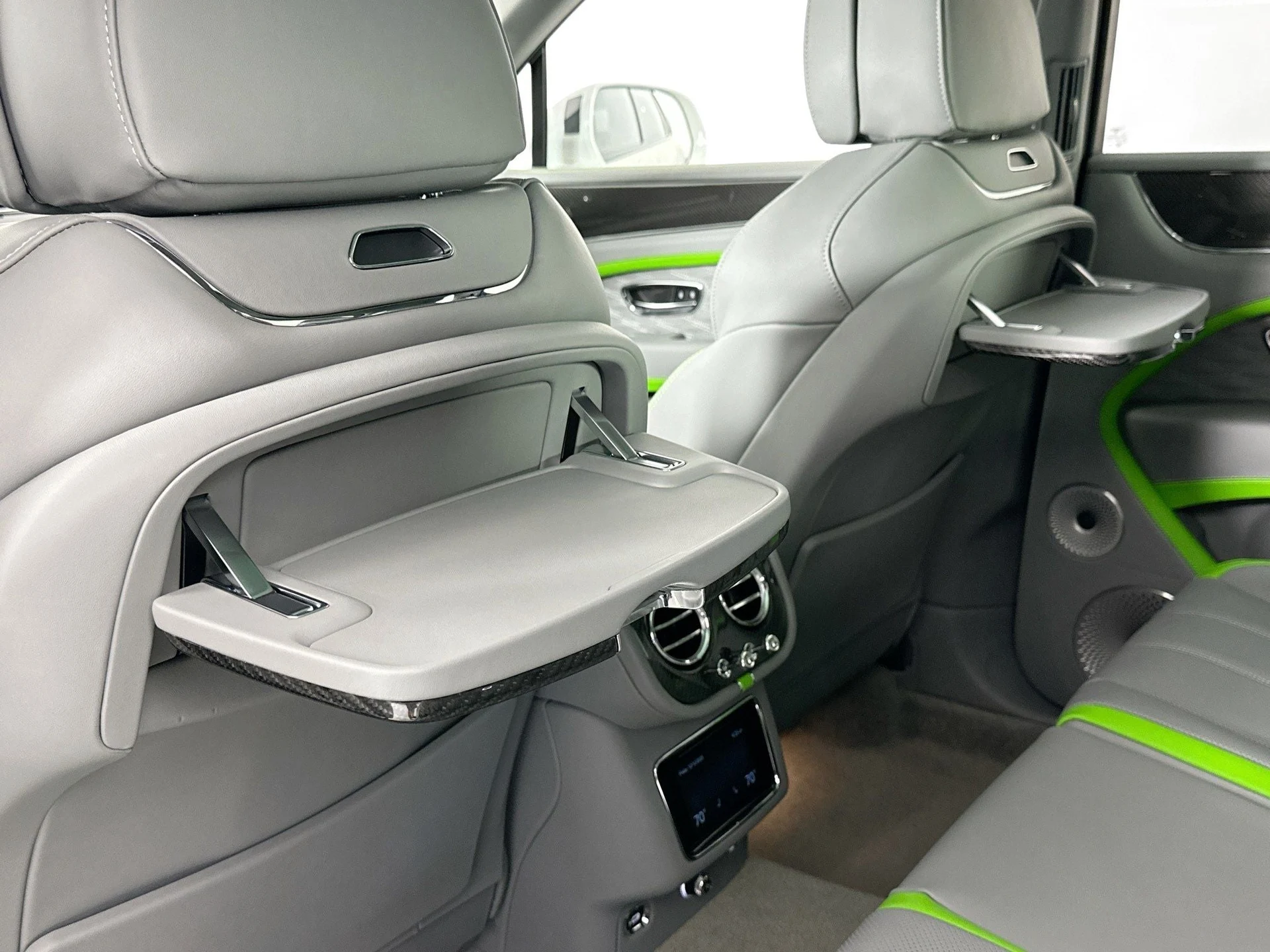 mph023_3262372942_24_65c5cbd7f8