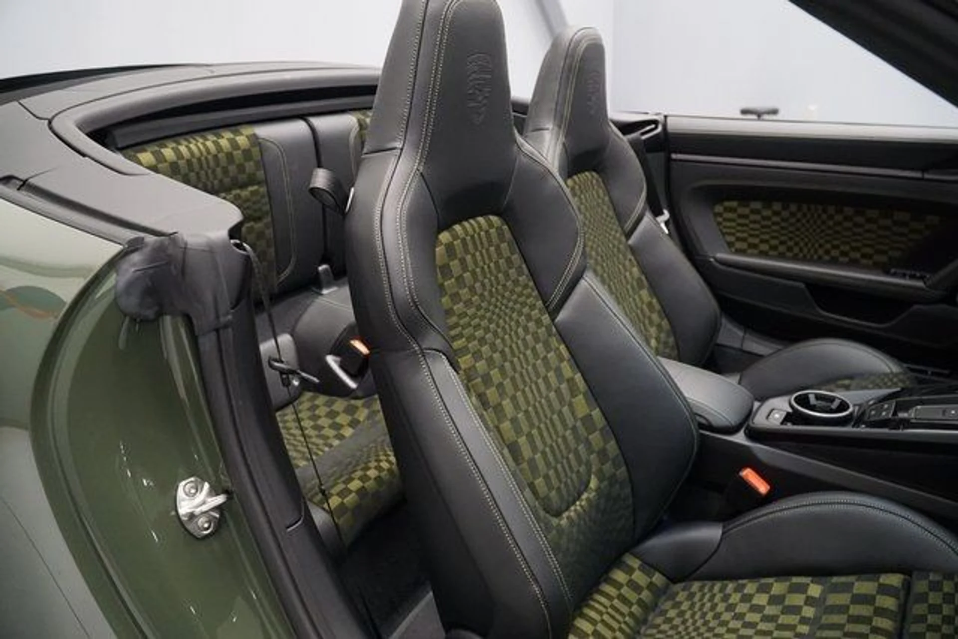 mph023_3267225549_2afb40b1bf3a9df782068b52d3c451df_26ddfcaad5