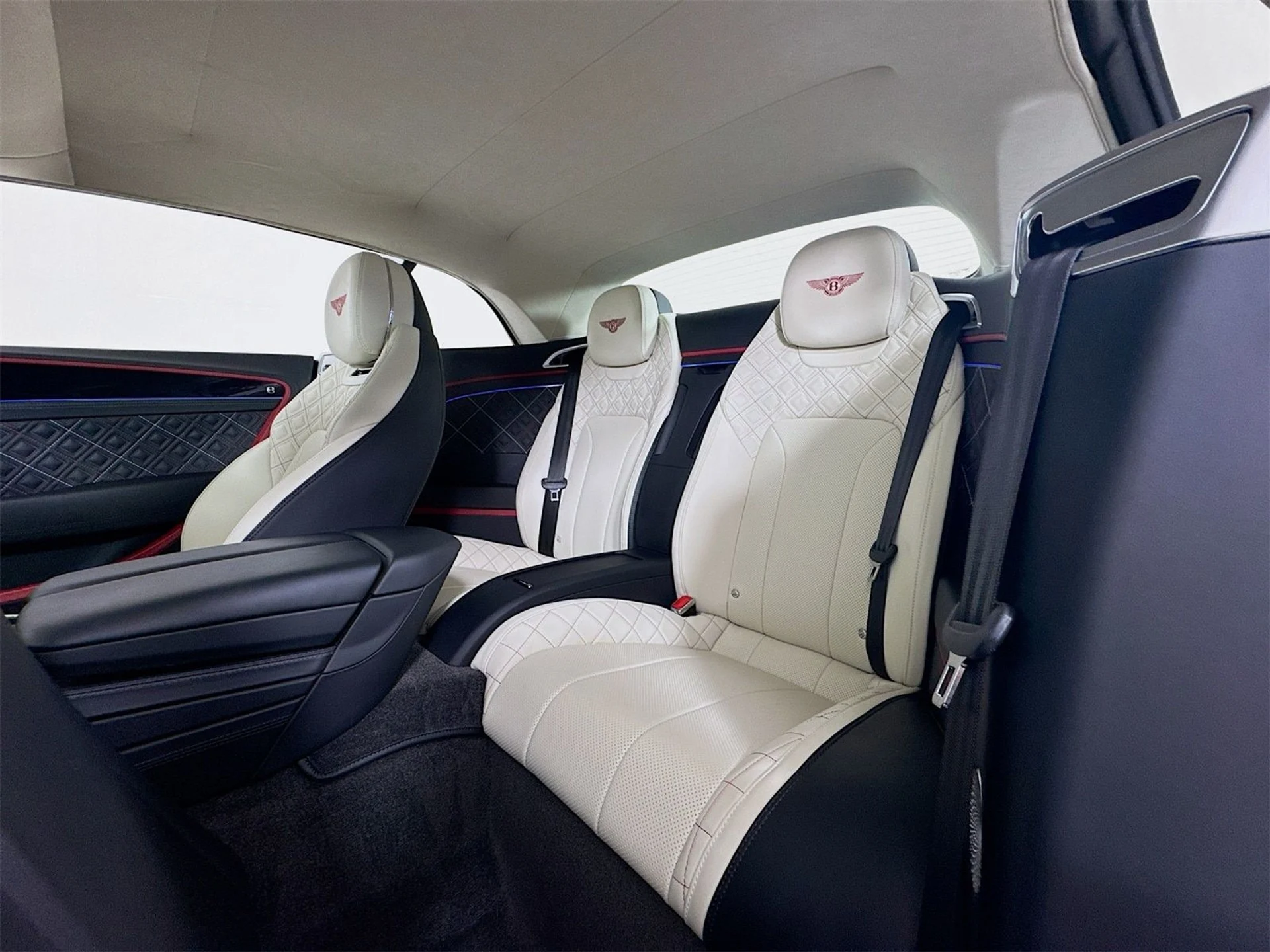 mph023_3279457182_b4bad14509ad8ebbc4b88a497f06931dx_4b47aa24d6