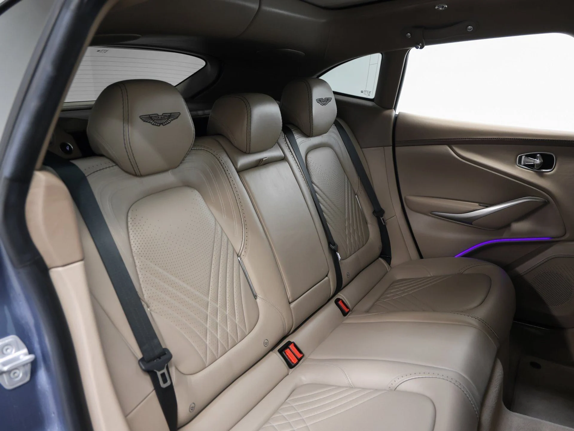 mph023_3284507141_24_f6d1af2273