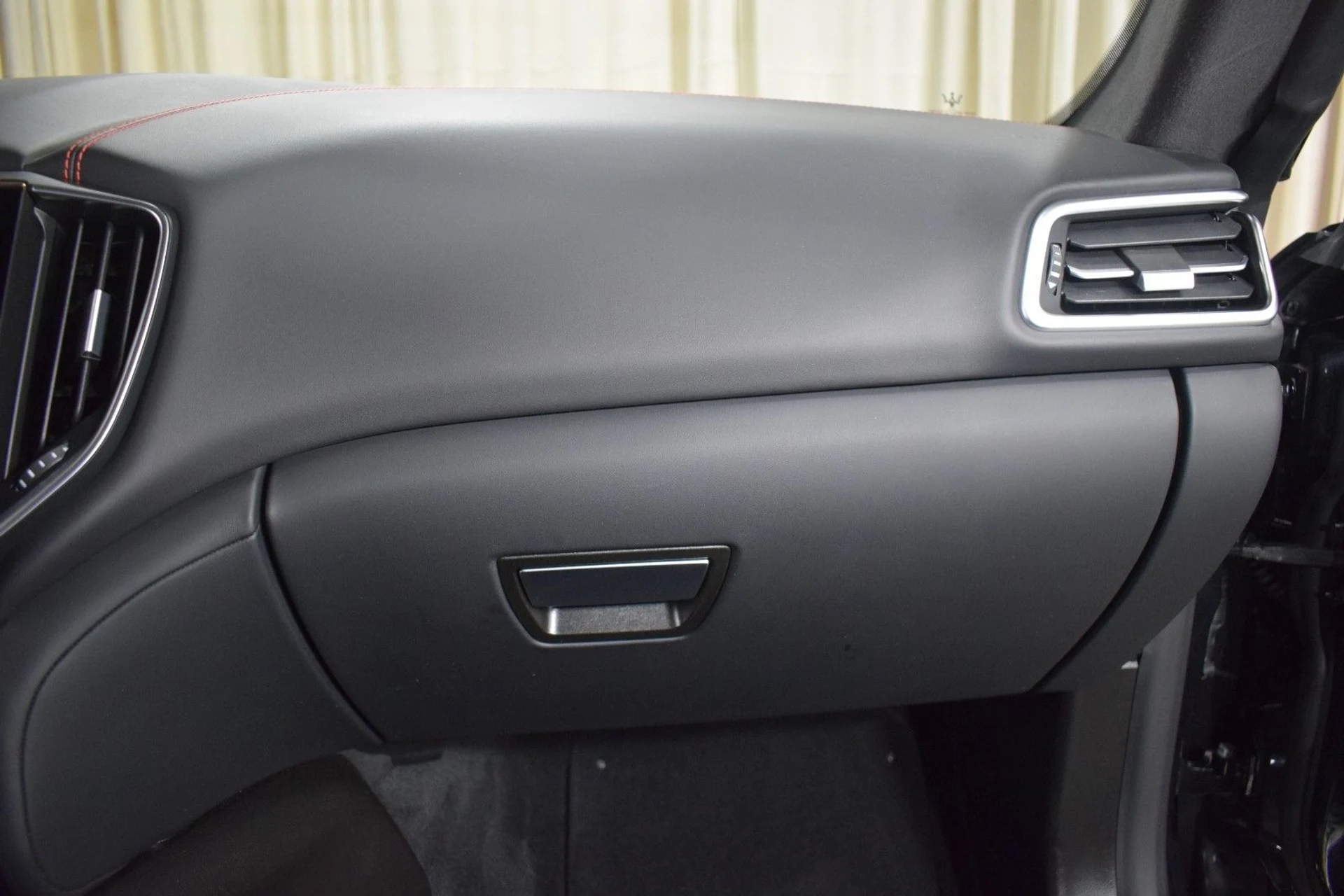 mph023_3286299401_fb688f701cb536c7d5c247a23b78f137x_69b75c48fb