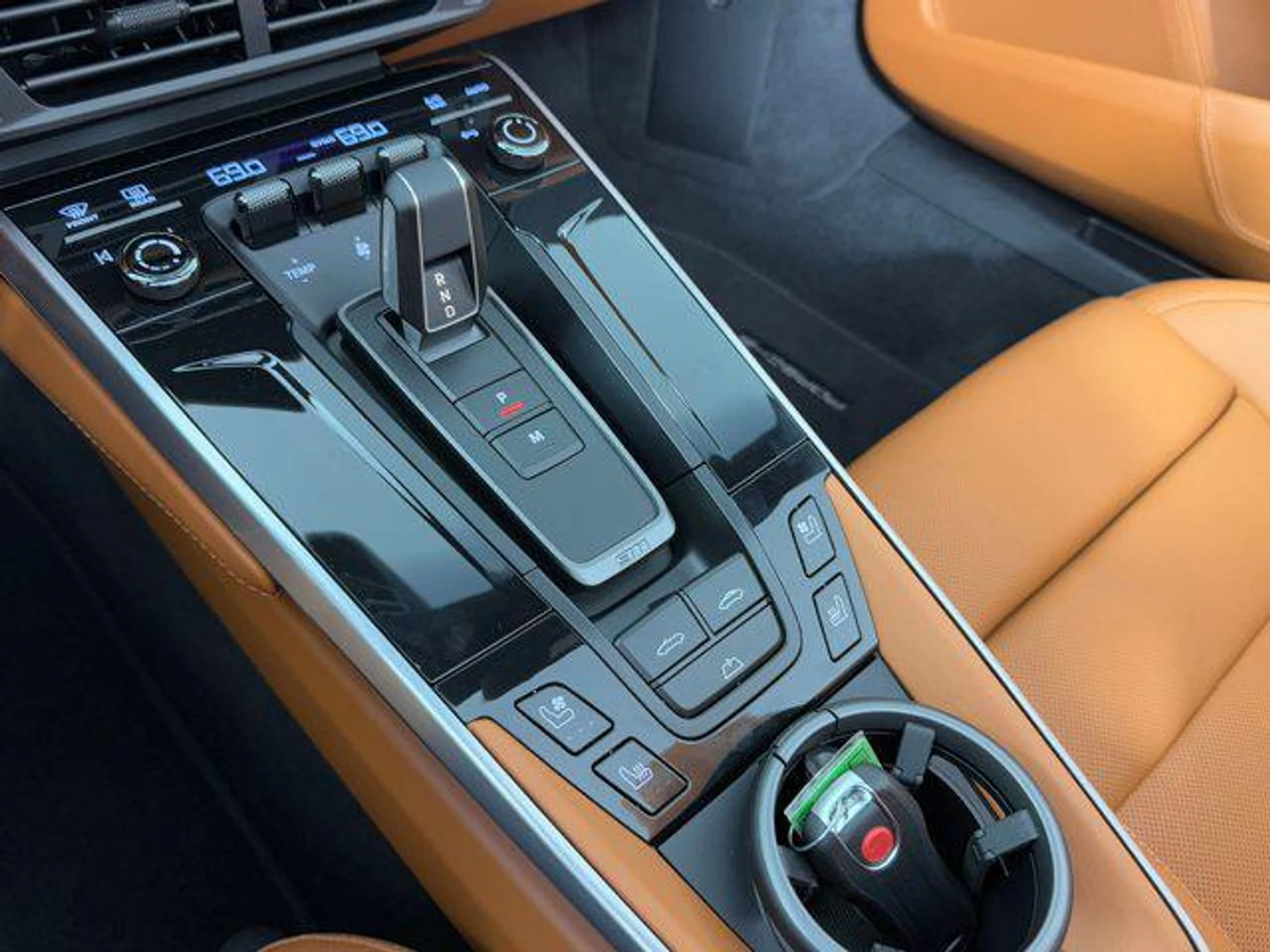 mph023_3294913581_jqq8crf_ZC_8_W_Nk1_V_Zvh_GL_Su_YOZE_8_490c42c2ec