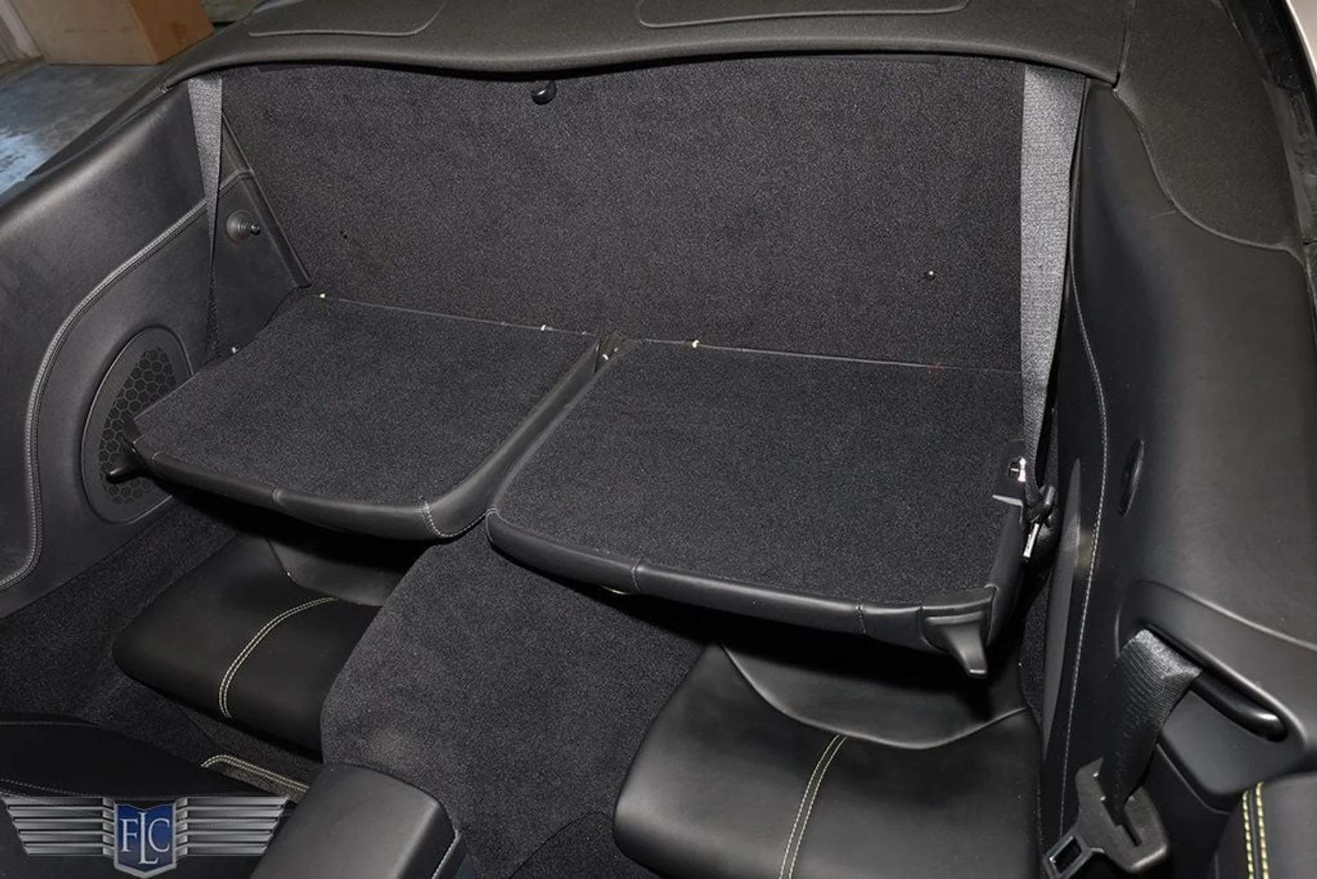 mph023_3296200163_used_2012_porsche_911_turbocabriolet_9689_23013530_24_1024_1493e344c5