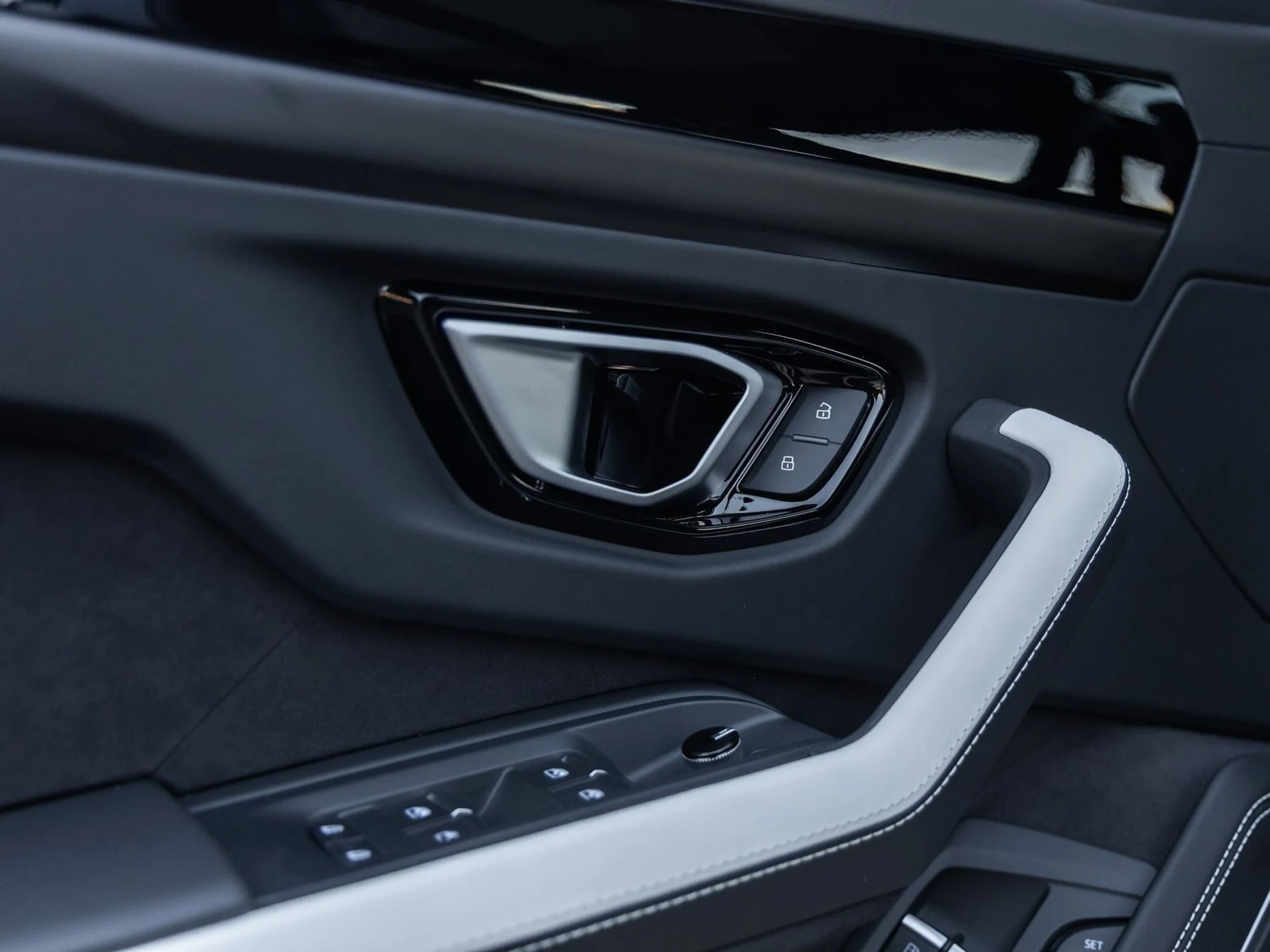 mph023_3296329684_24_f4458e66a2