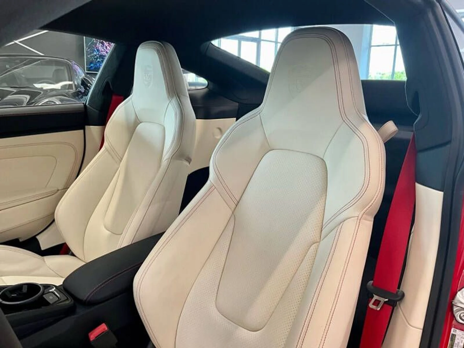 mph023_3298407103_2022_porsche_911_gt3_2dr_coupe_f951b8eade