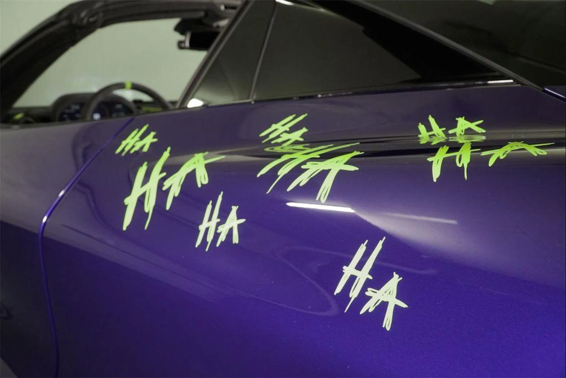 mph023_3302742573_RMO_25t_Le_Rhmyvs_Obj3_K_Xj9n66_Ig_326fc237d9