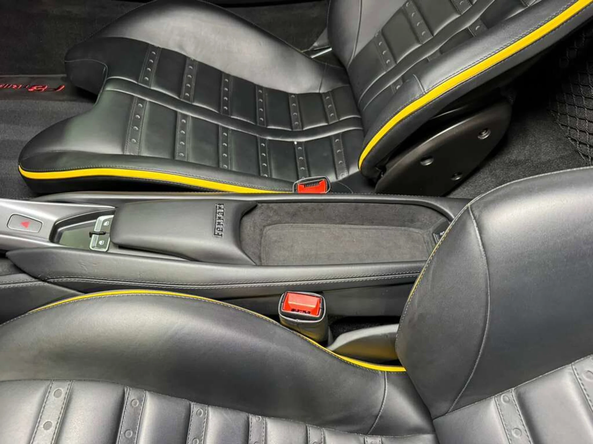 mph023_3306435367_d8aea2831fd84df483999c0c8c818c07_1d3b873799