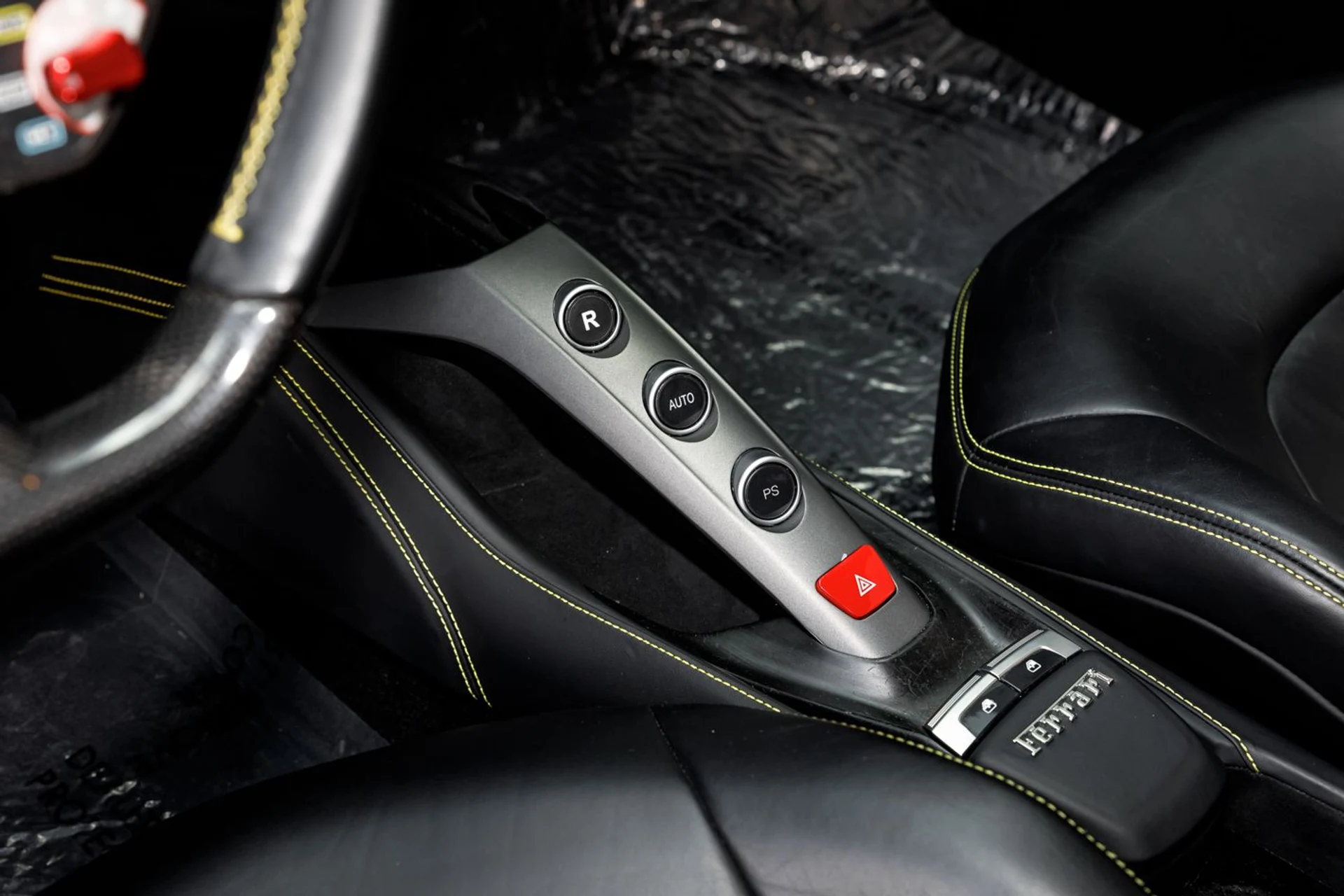 mph023_3311554807_594_p24_l_6687c043a4