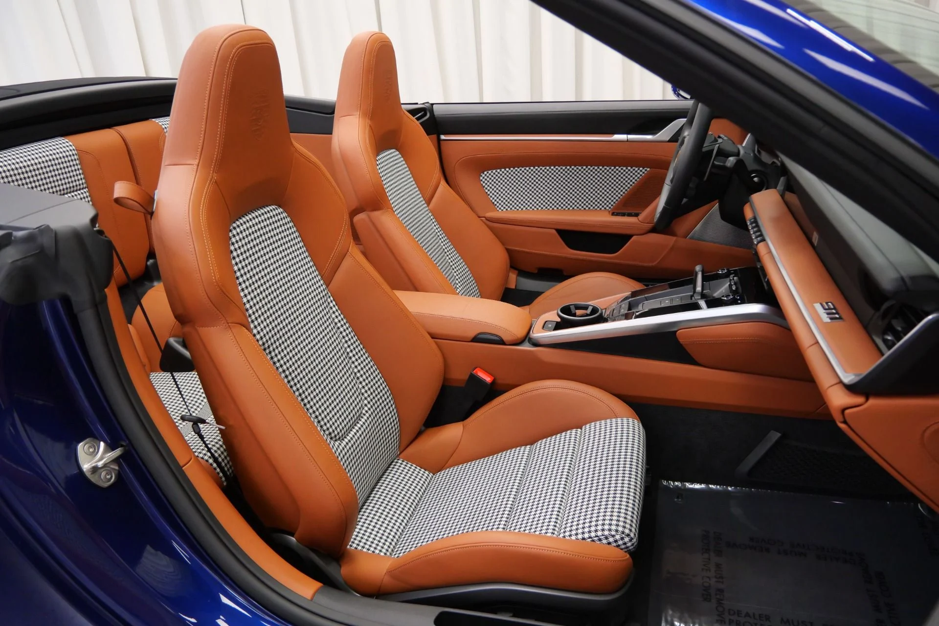 mph023_3313087630_Used_2023_Porsche_911_Turbo_S_Cabriolet_1758898003_a977327681