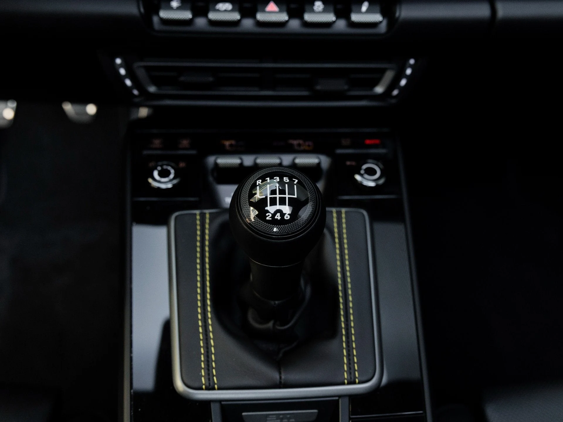 mph023_3318928874_24_043fb99d57