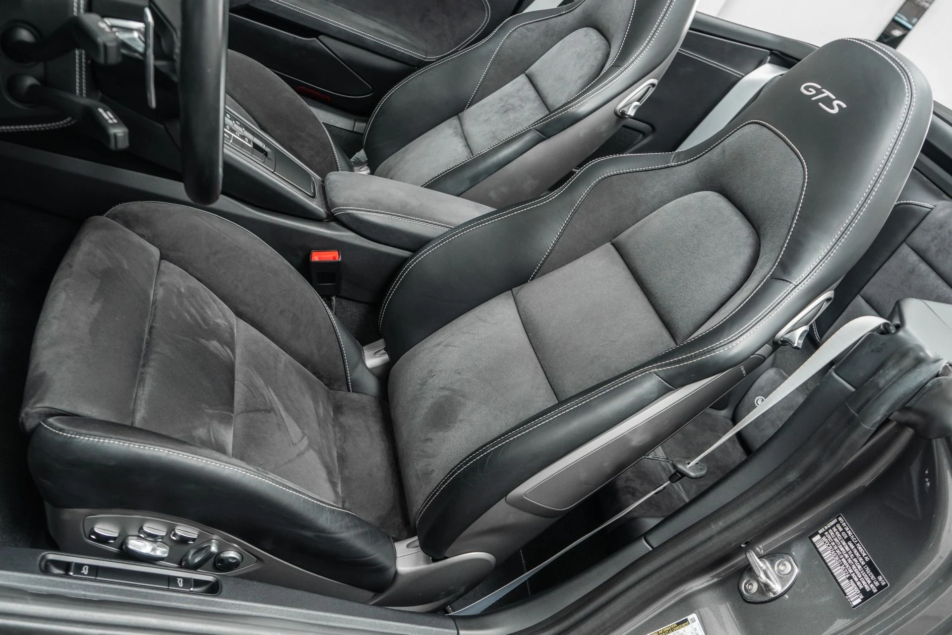 mph023_3322705289_Used_2019_Porsche_911_Carrera_GTS_Premium_Package_Plus_18_Way_Adaptive_Sports_Seats_1777924889_c80193d220