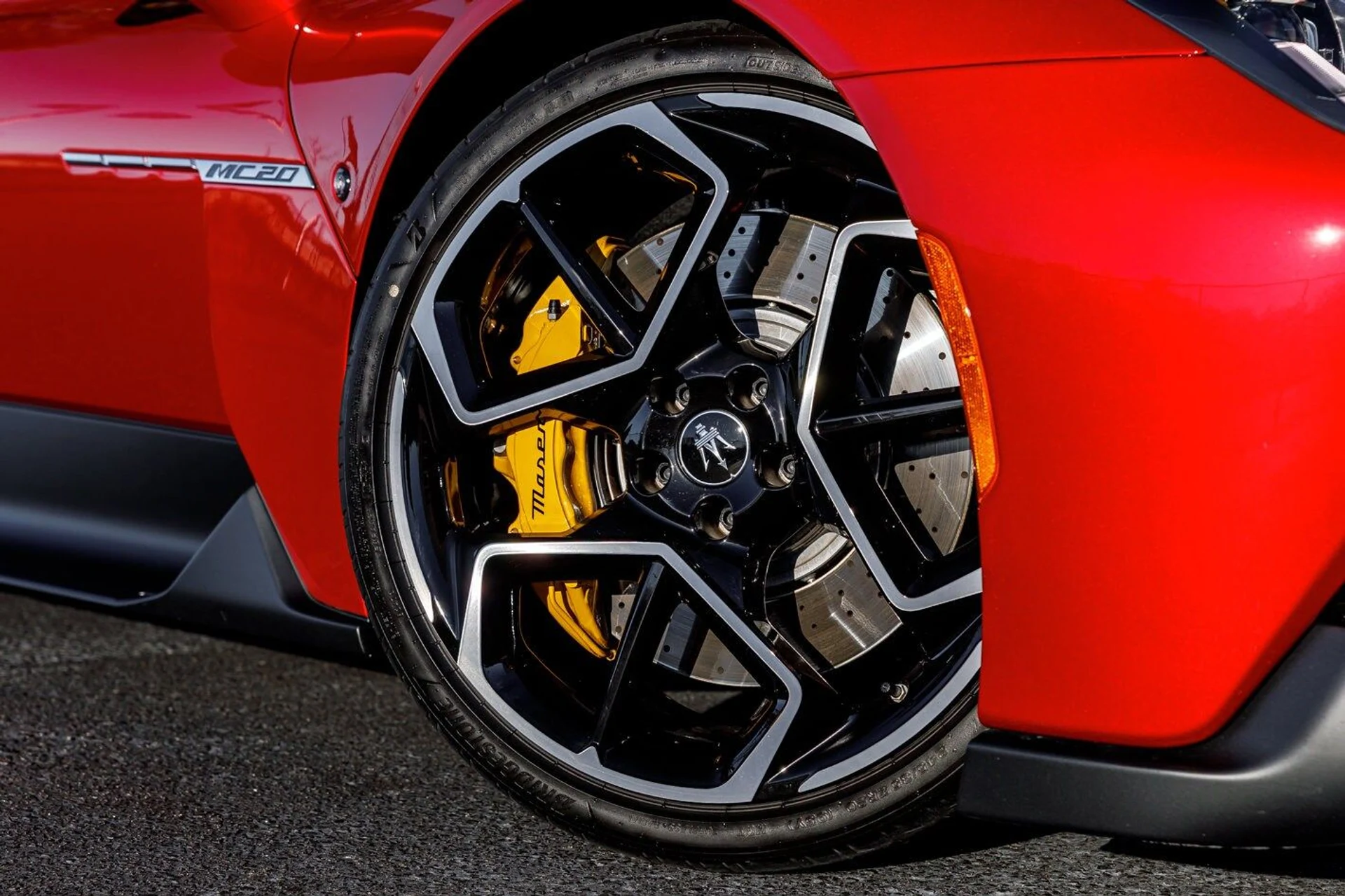 mph023_3324119559_7d7b4b006d0f8de76a23184789af0562x_46ebe0d6bf