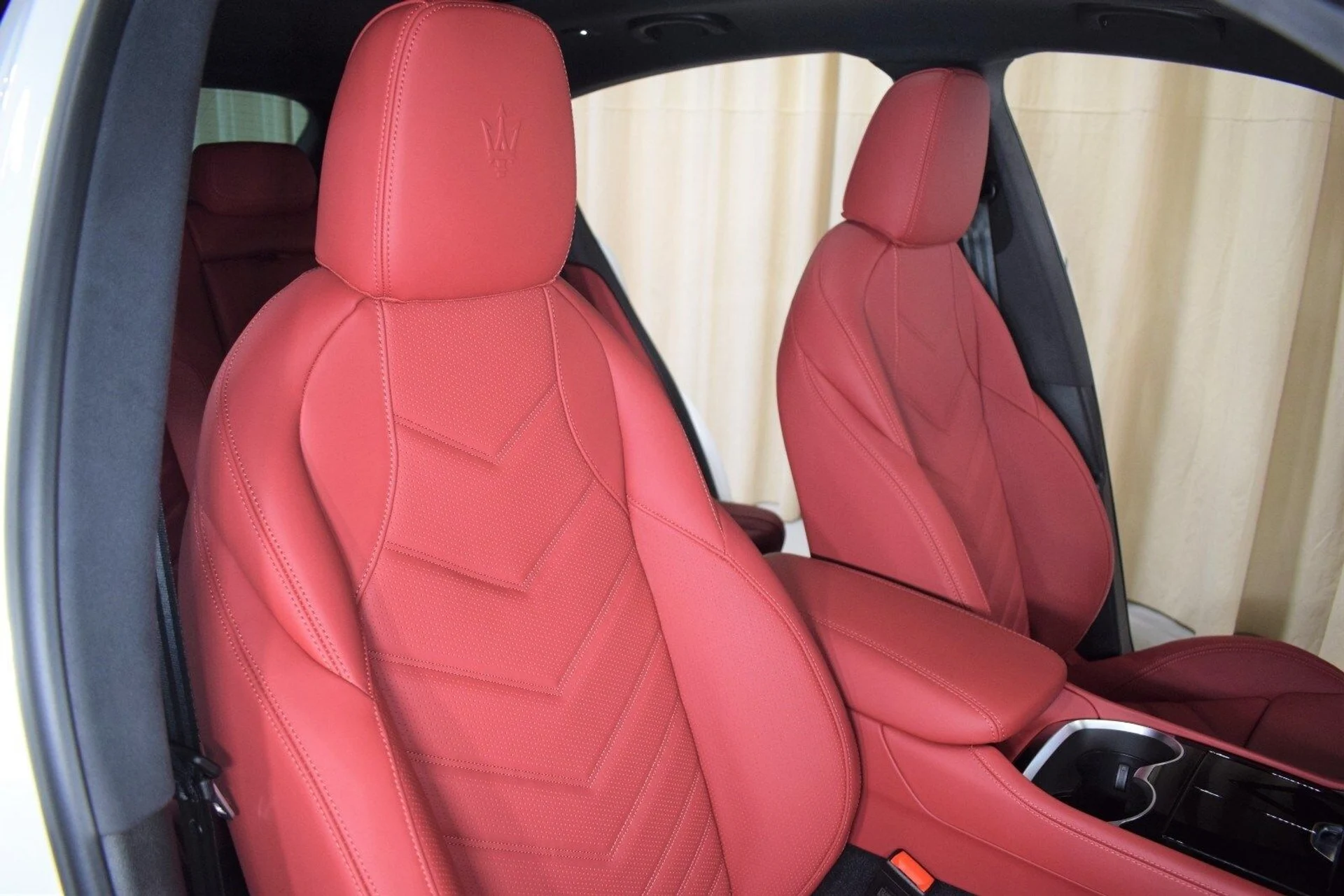 mph023_3328797143_7123fd590a482d3a7301547efe65a006x_4157f7f8e7