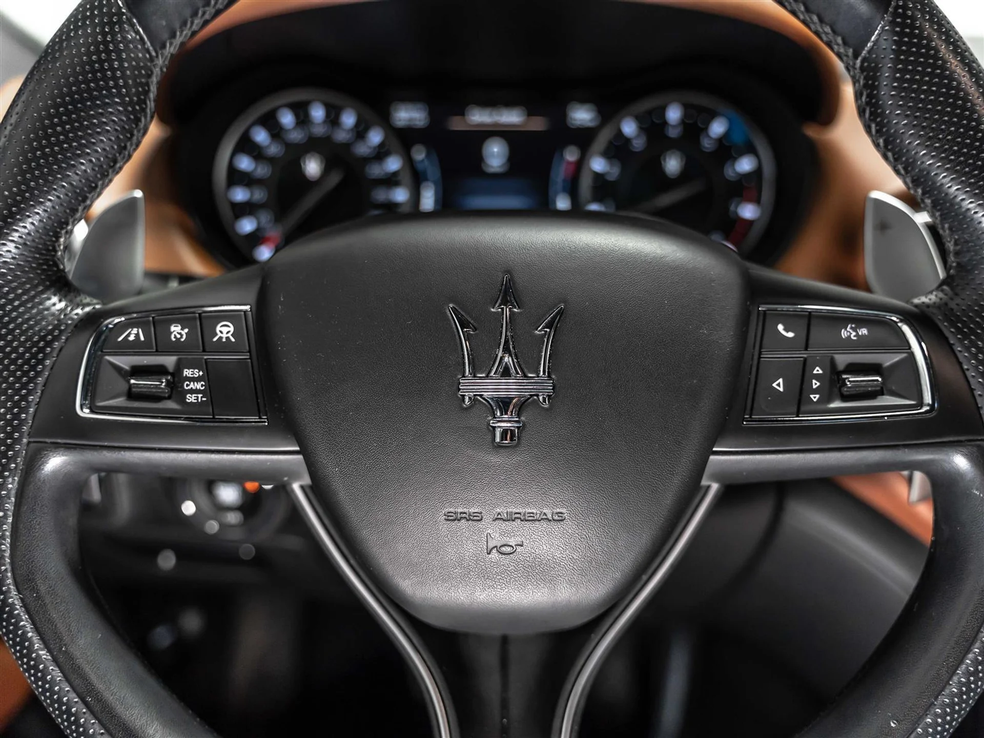 mph023_3351193518_fec06c82_1341_4af8_8e48_4c687eadaa26_999a5678d3