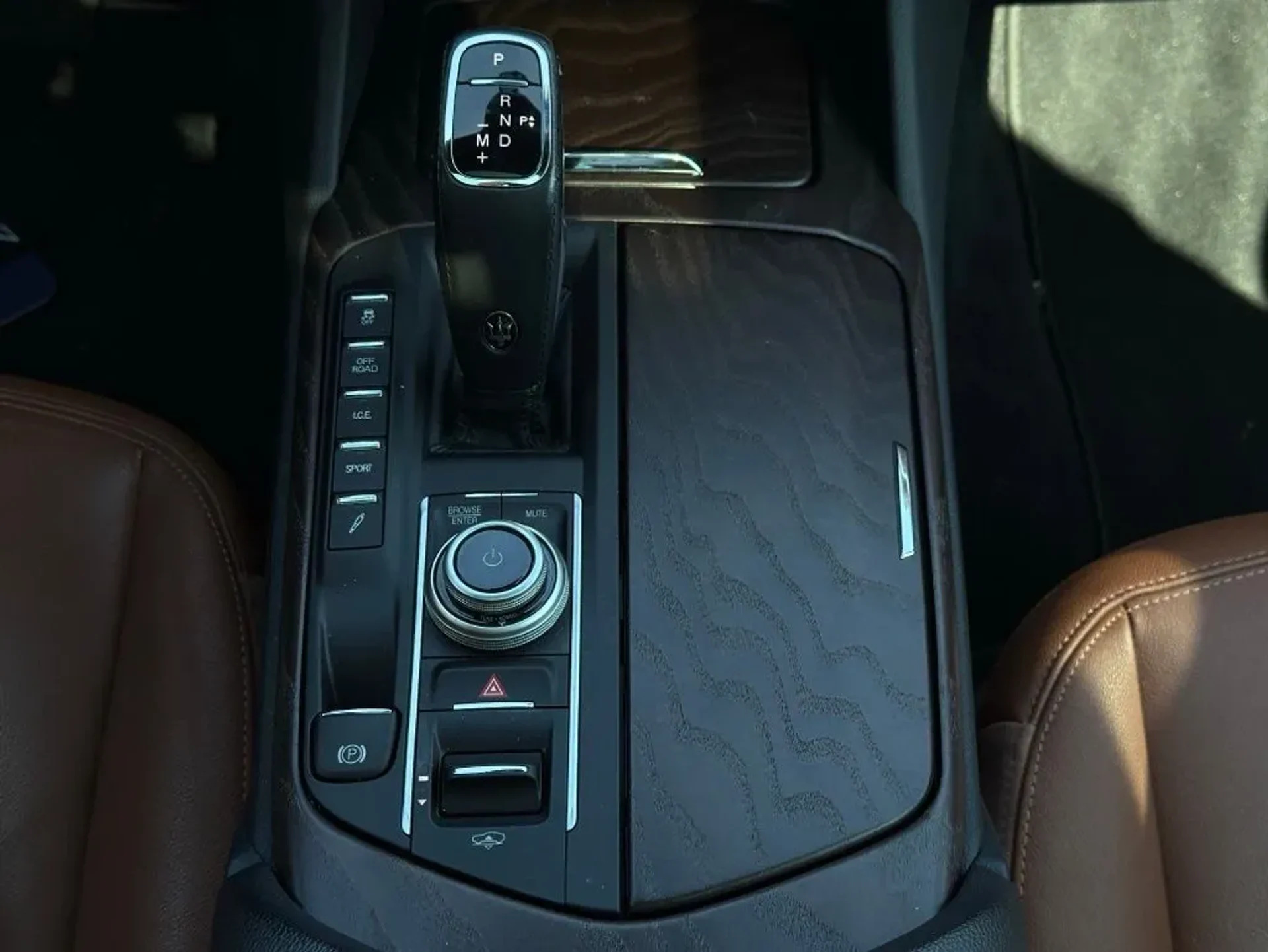 mph023_3351611517_vmwu297zxkwbg3jcilgp8h96spvy_b8d05e9017