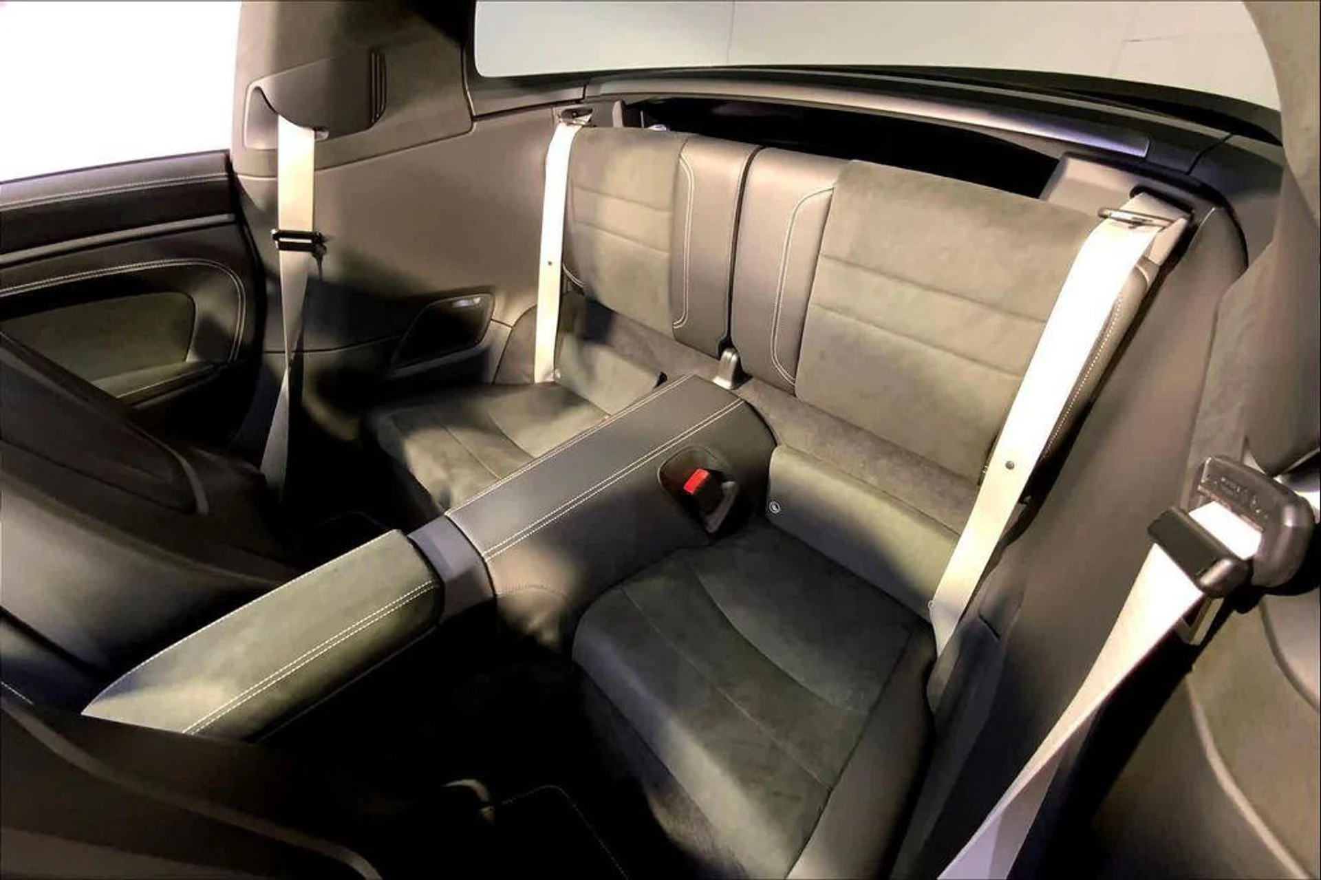 mph023_3352519190_hk4x4aks0_yn_X2haa_U7nx_Vjq_Cs_Q_7ef07cc116