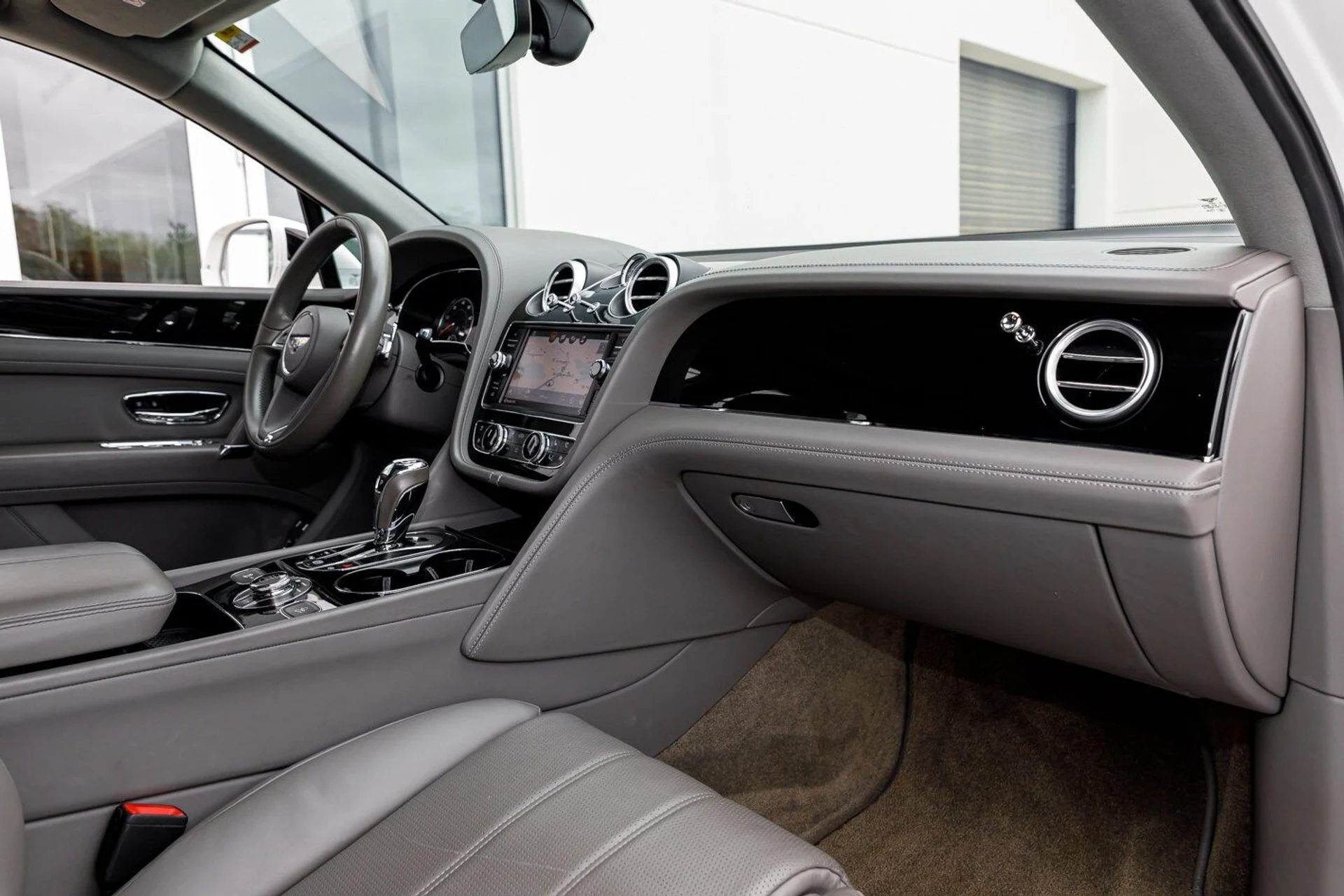 mph023_3354290505_6065c5ef0857cbbcd360590e9540b628x_3806040e78