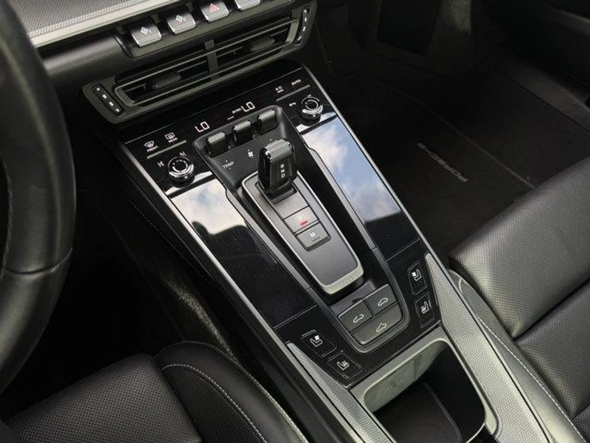 mph023_3360514032_Vxm0h_Kxrm33_C08_L_v6p5_F_Jwi0k_1f1f65e476