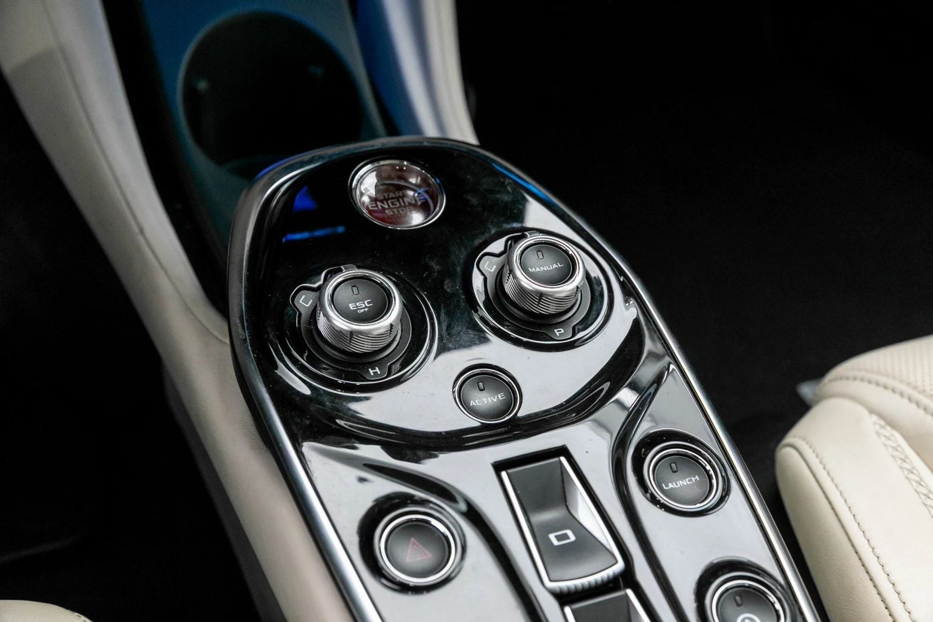 mph023_3369887656_24_acf2621796