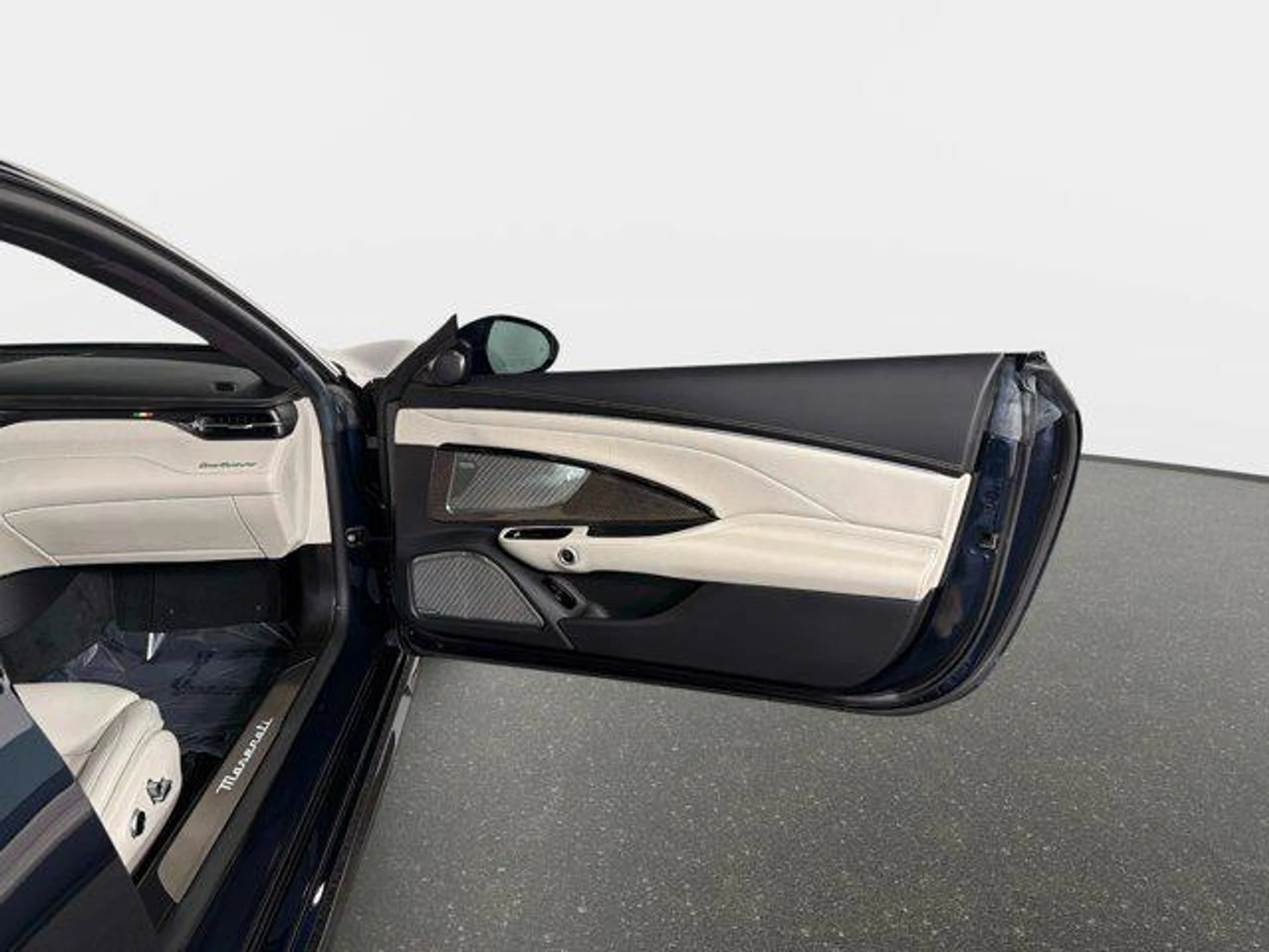 mph023_3376165222_q_YT_h4n_Llruk32_Lf_KO_Hf_SCU_34o_Y_d482cbc55f