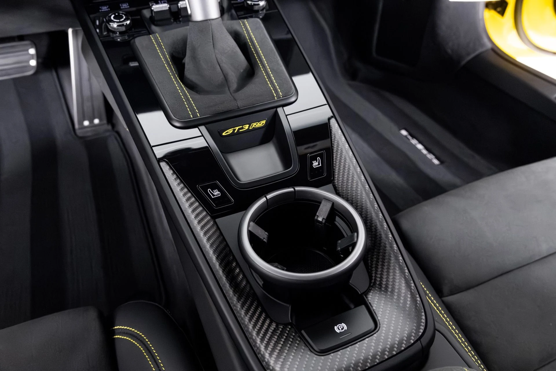 mph023_337884541_Used_2024_Porsche_911_GT_3_RS_1770767532_e04a9a80d5