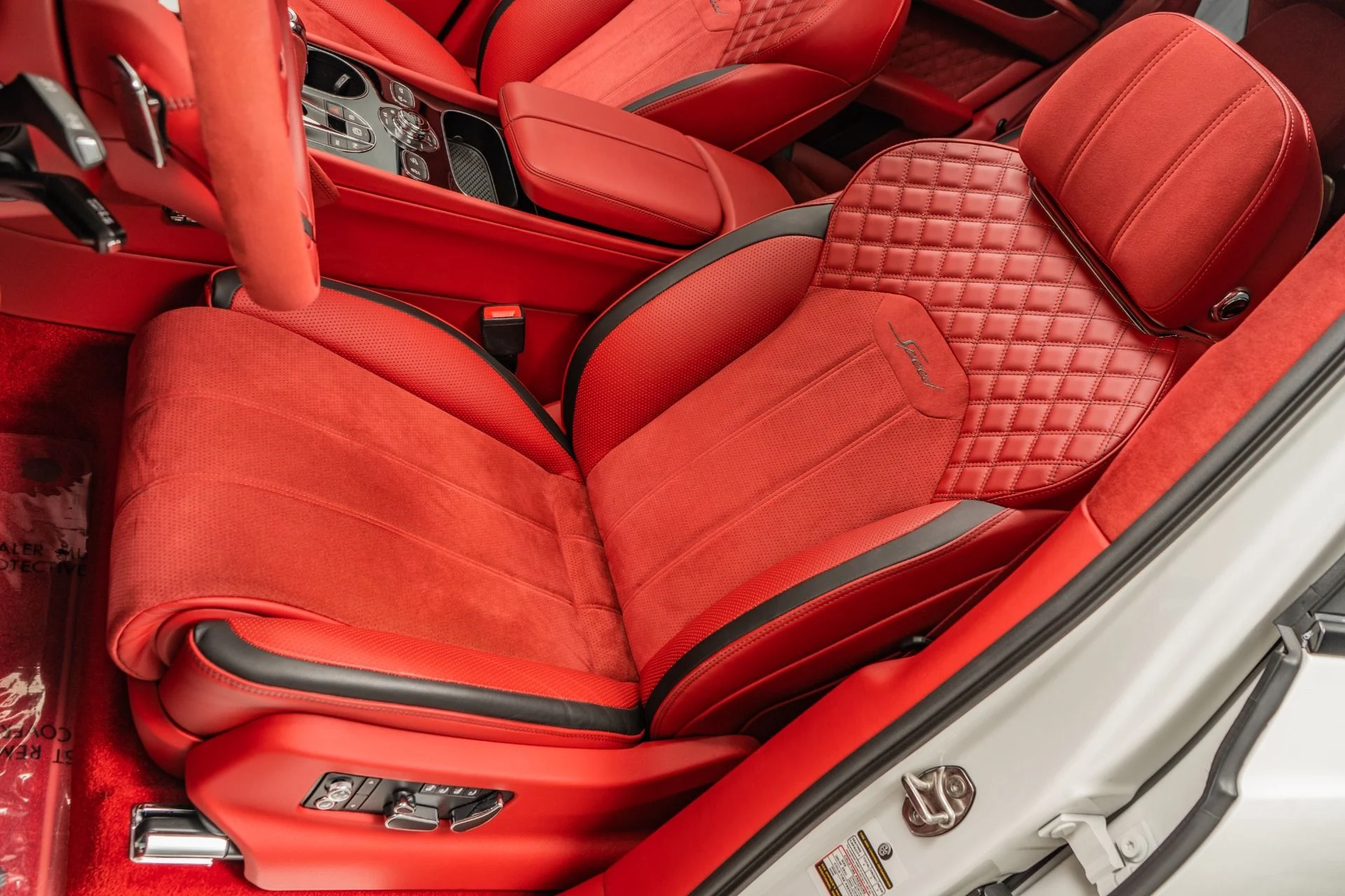 mph023_3383628072_Used_2021_Bentley_Bentayga_Speed_Blackline_Specification_Four_Seat_Comfort_Specification_1755702398_9613a0b1d4