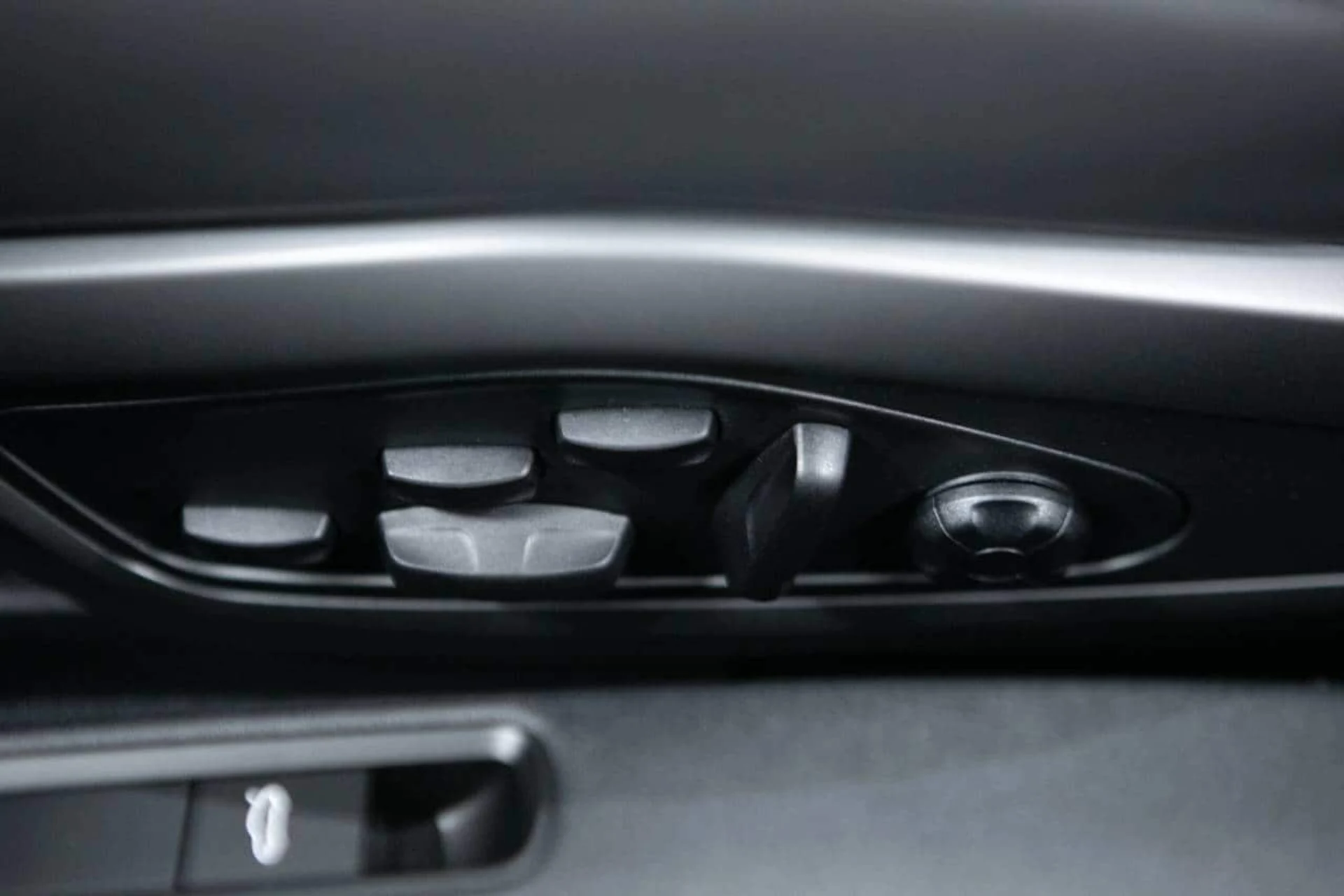 mph023_3384077259_7b02bb41f6633c65774e957a3f3c67afx_af1587abb2