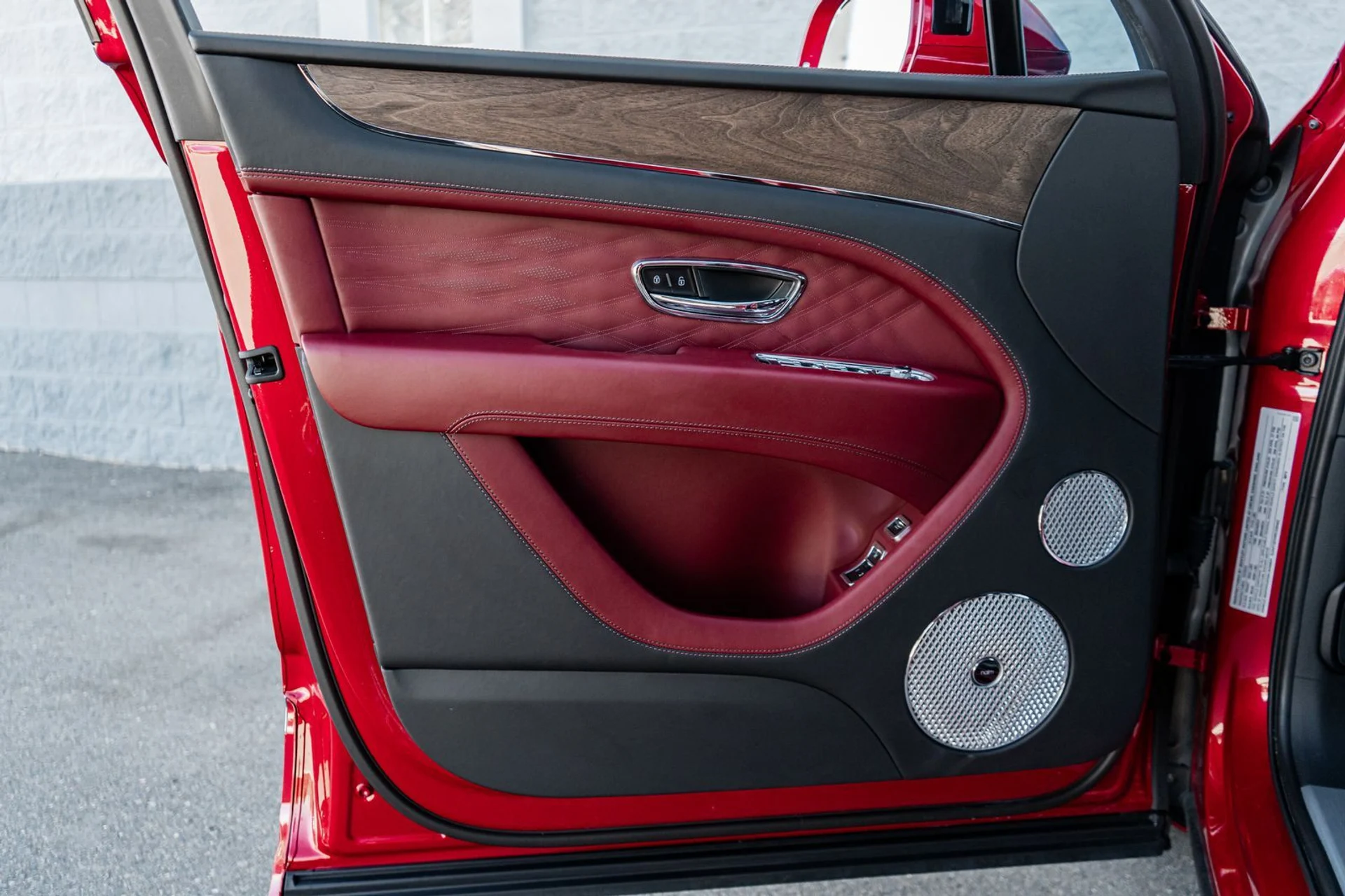 mph023_3386695876_ecf46e99_2bd6_4468_96b2_0fdbaf754684_b88de6ce5e