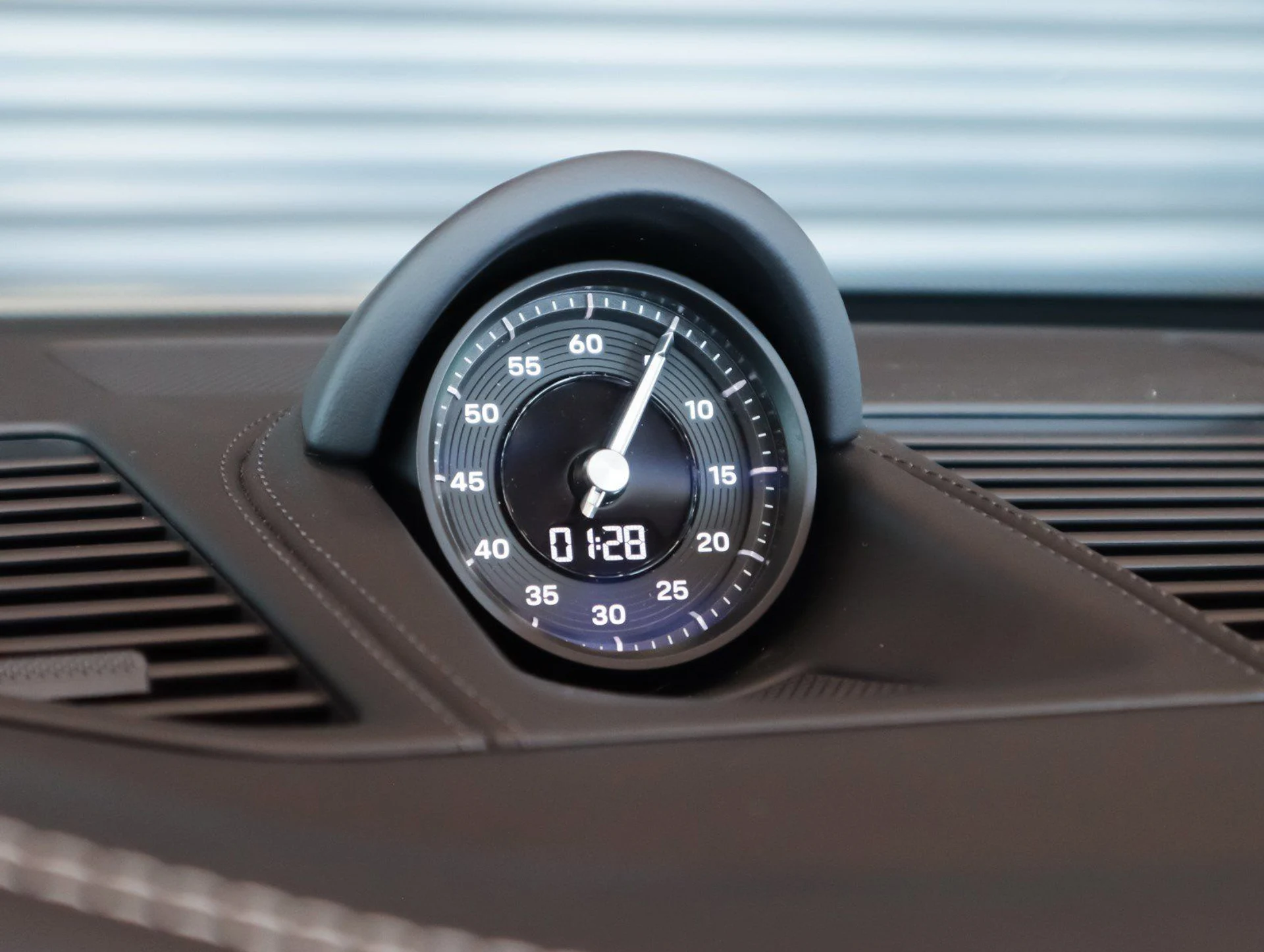 mph023_3390071993_1716c9c93e877fc3e74c16501eef4e33_fec9512210