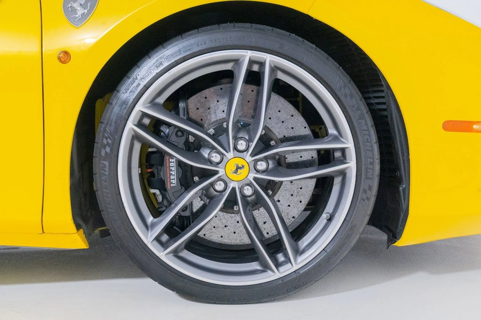 mph023_3391881125_b522c3af556443f1bfbd30d47cd748f1_e3bb33ff27